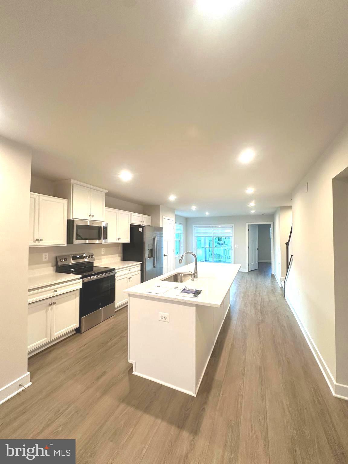 ARCADIA NORTH - Residential Lease