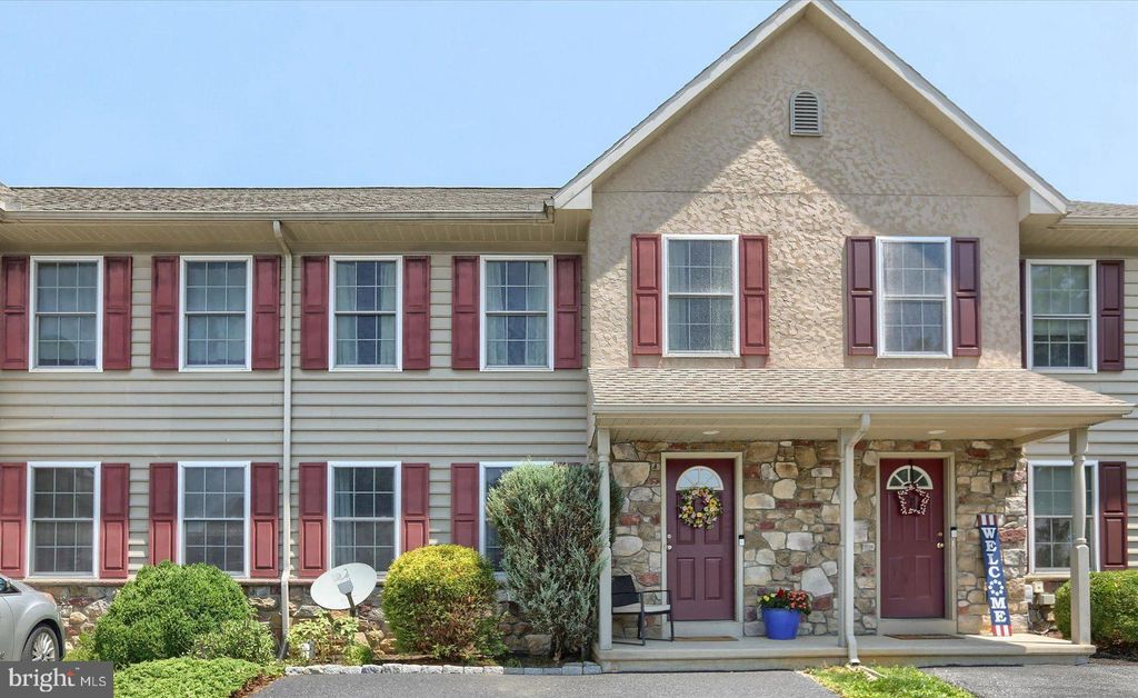 Photo of 55 PERSEVERANCE LN, EPHRATA, PA 17522 (MLS # PALA2040268)