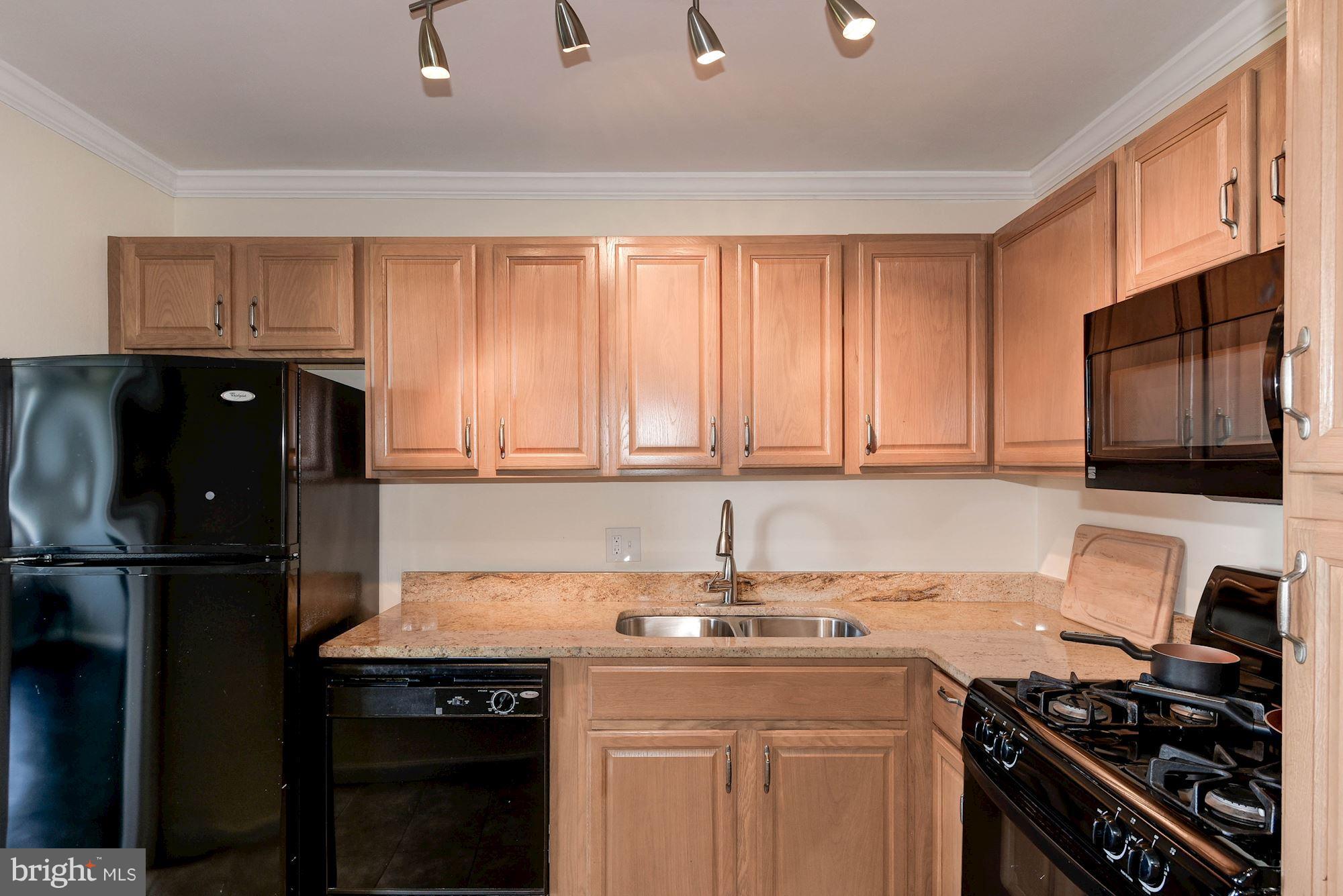 THE FOUNTAINS - Residential