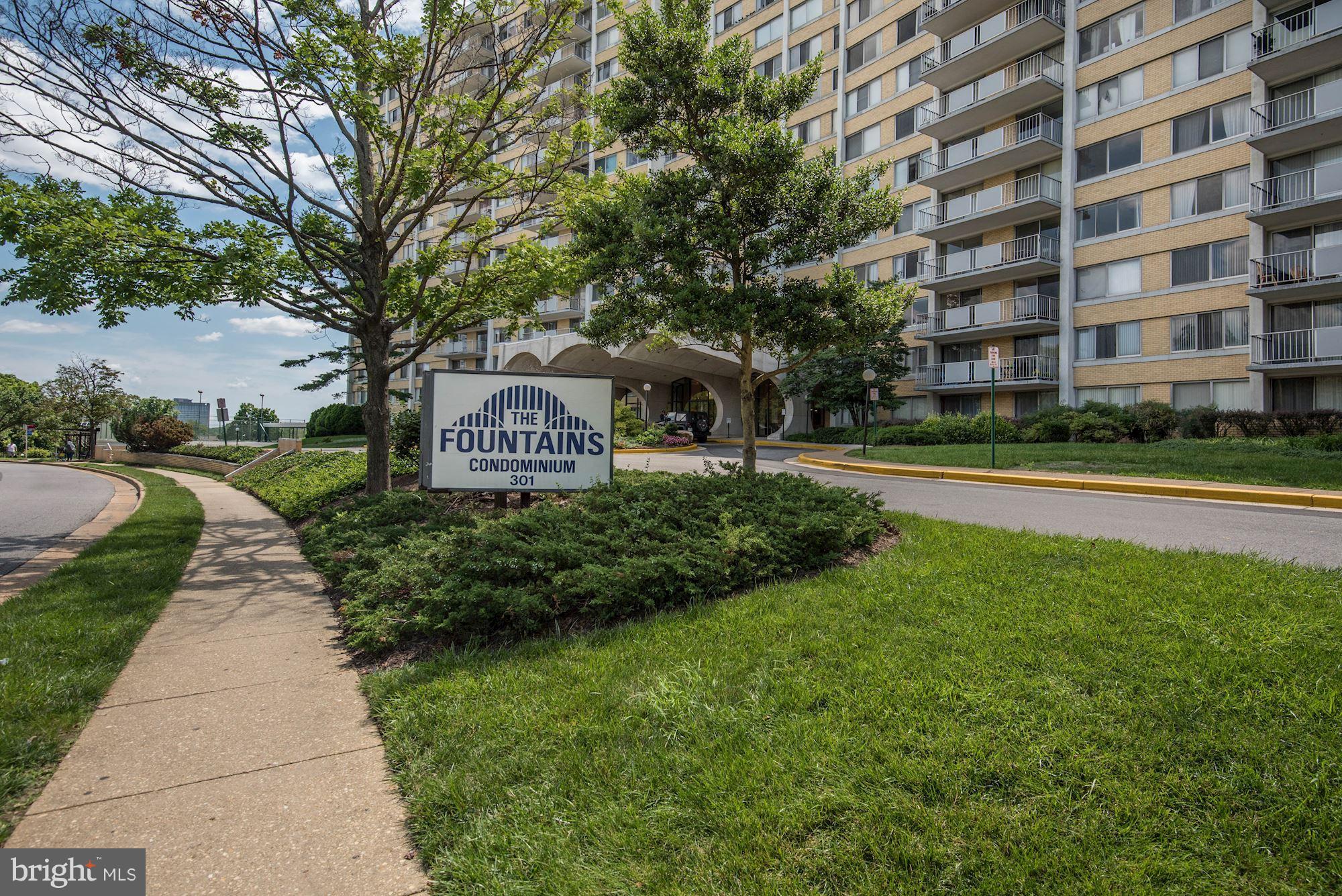 THE FOUNTAINS - Residential