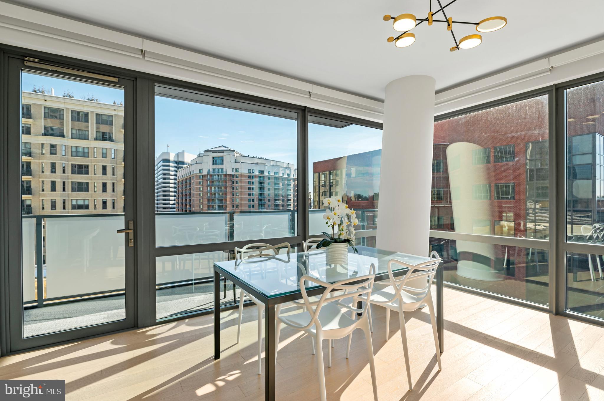 CHEVAL - Residential