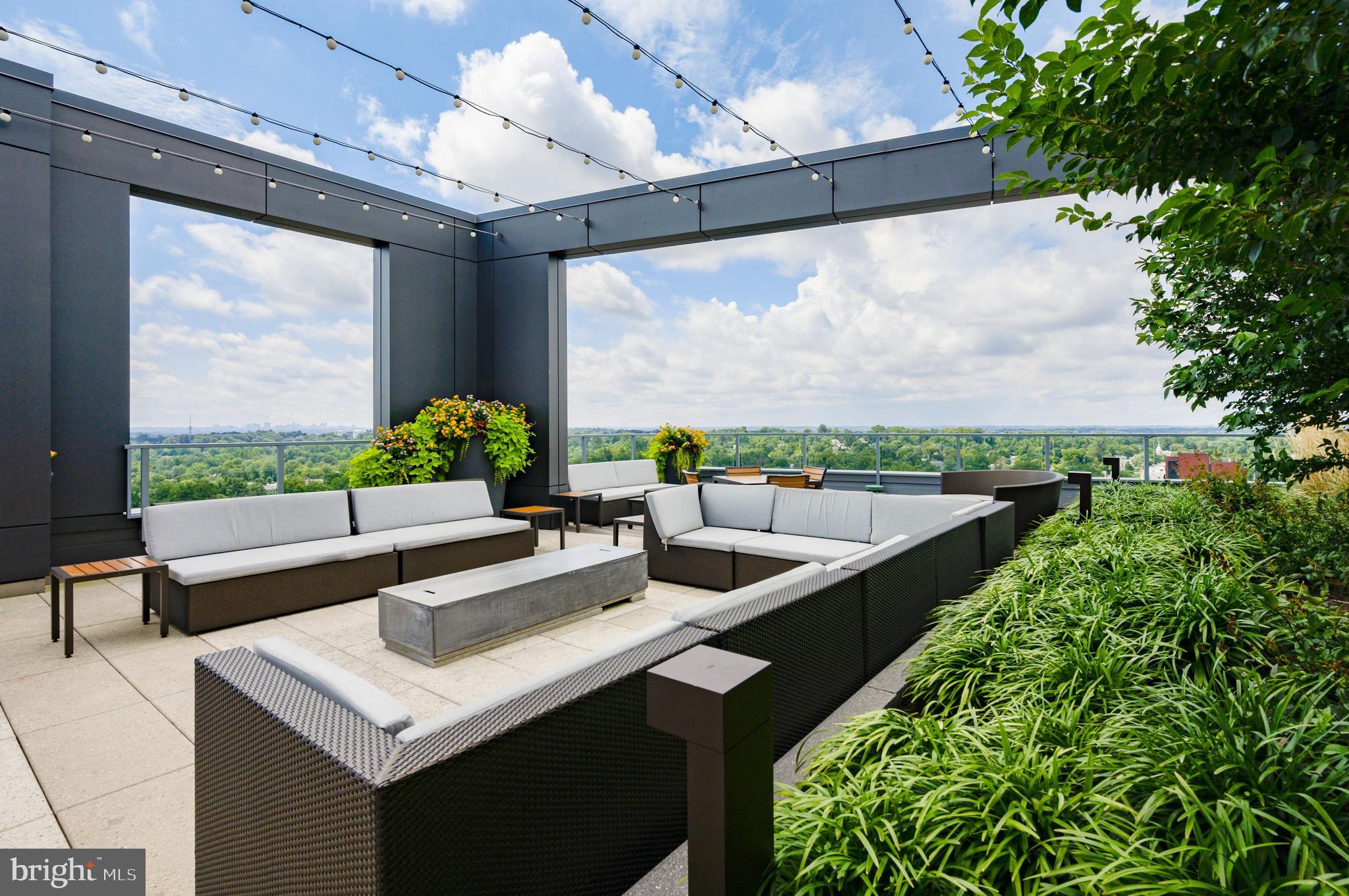 CHEVAL - Residential