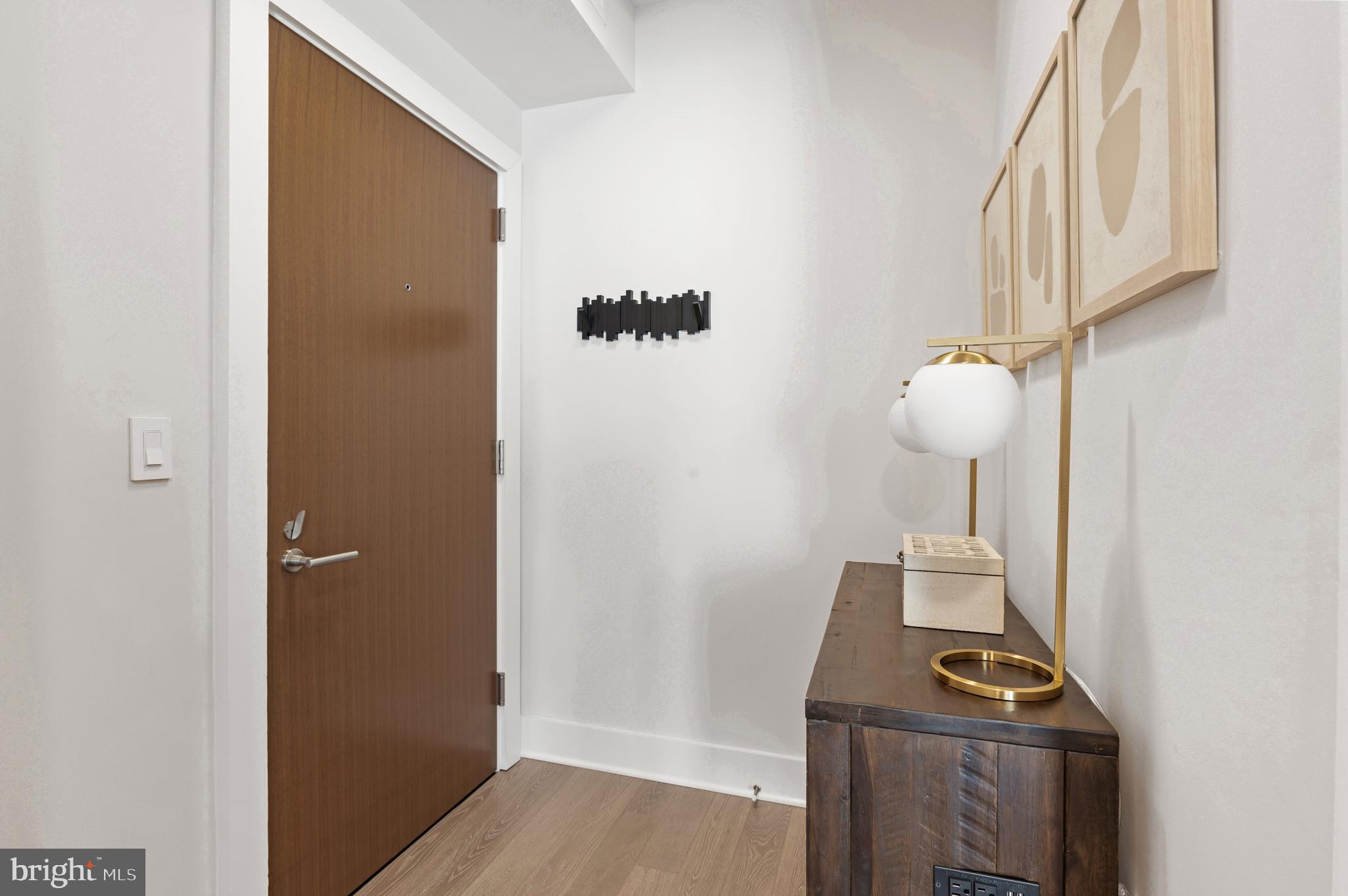 CHEVAL - Residential