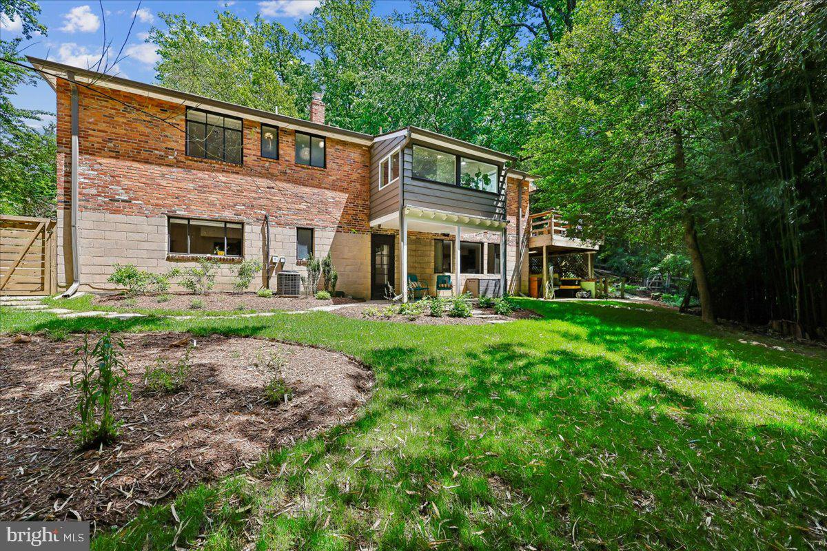 GARRETT PARK - Residential