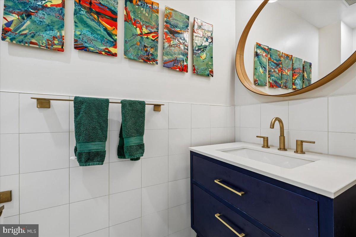 GARRETT PARK - Residential