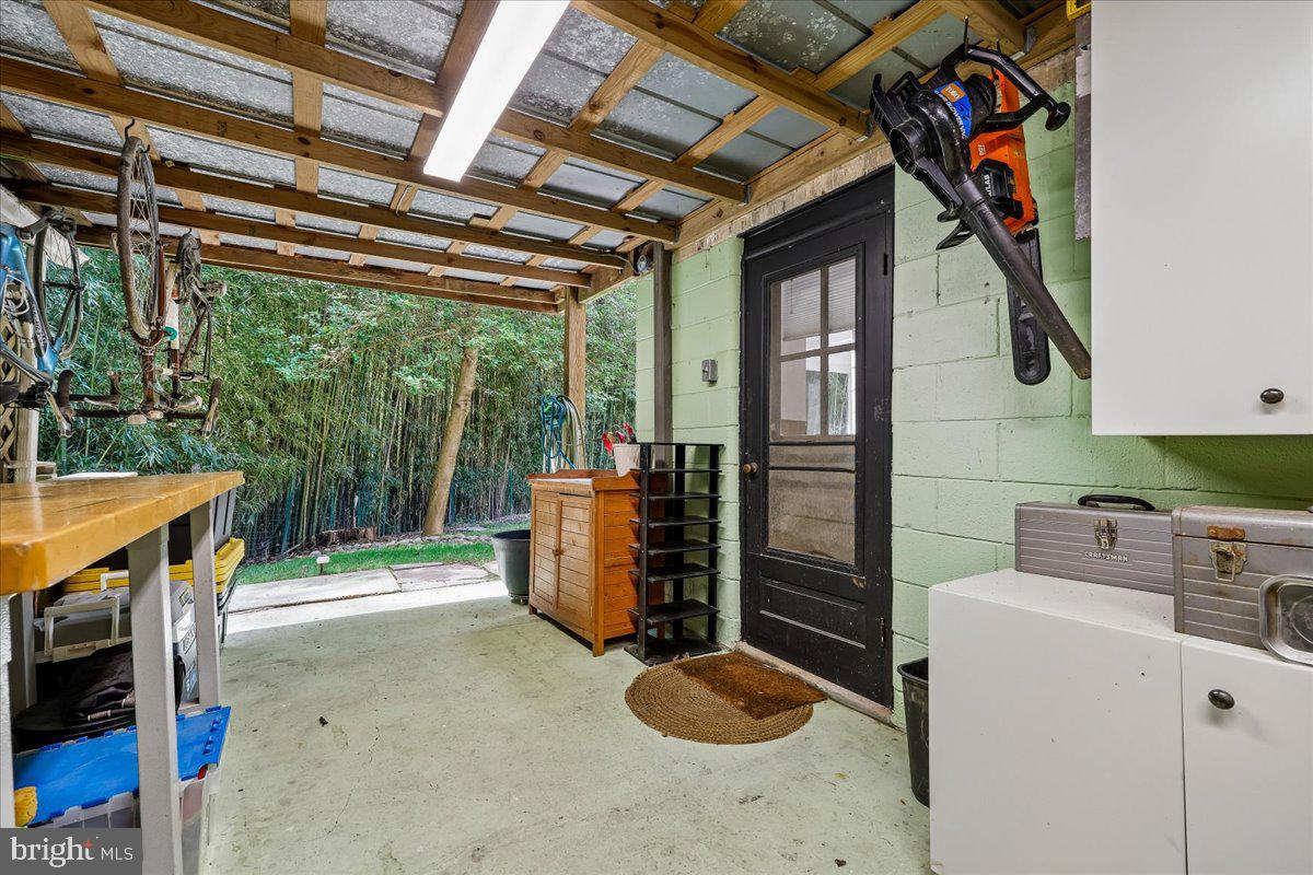GARRETT PARK - Residential
