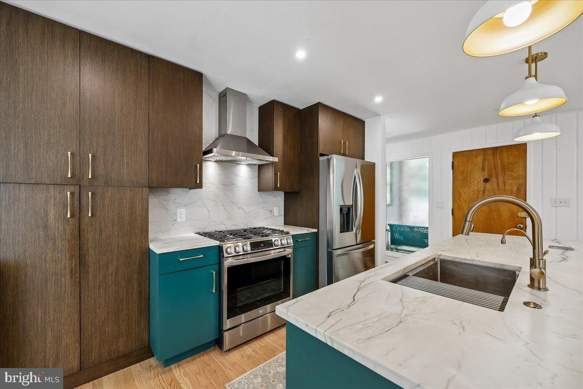 GARRETT PARK - Residential