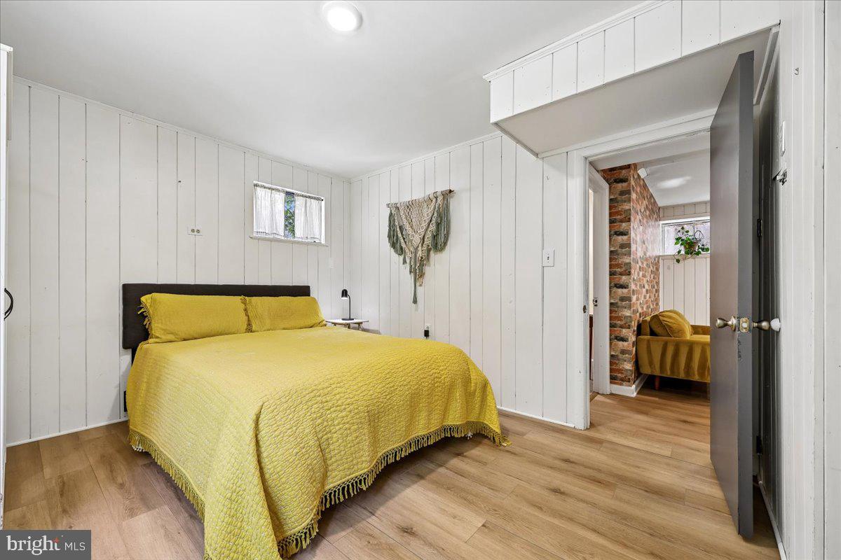 GARRETT PARK - Residential