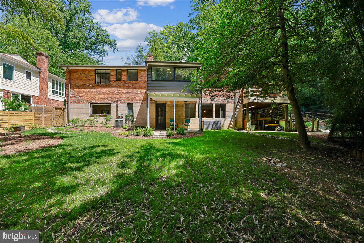 GARRETT PARK - Residential