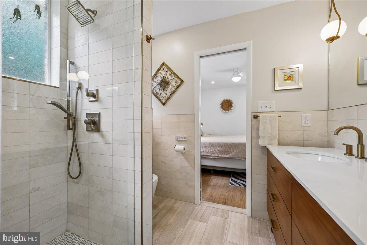 GARRETT PARK - Residential