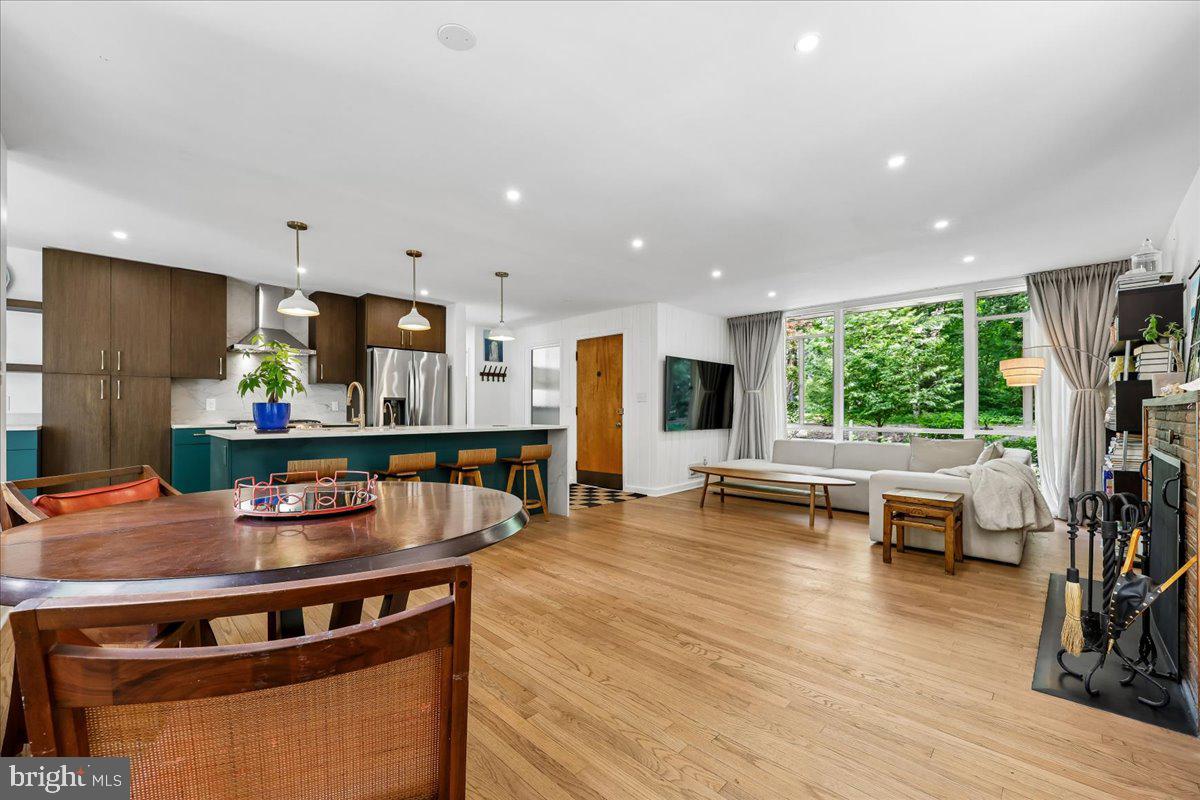 GARRETT PARK - Residential