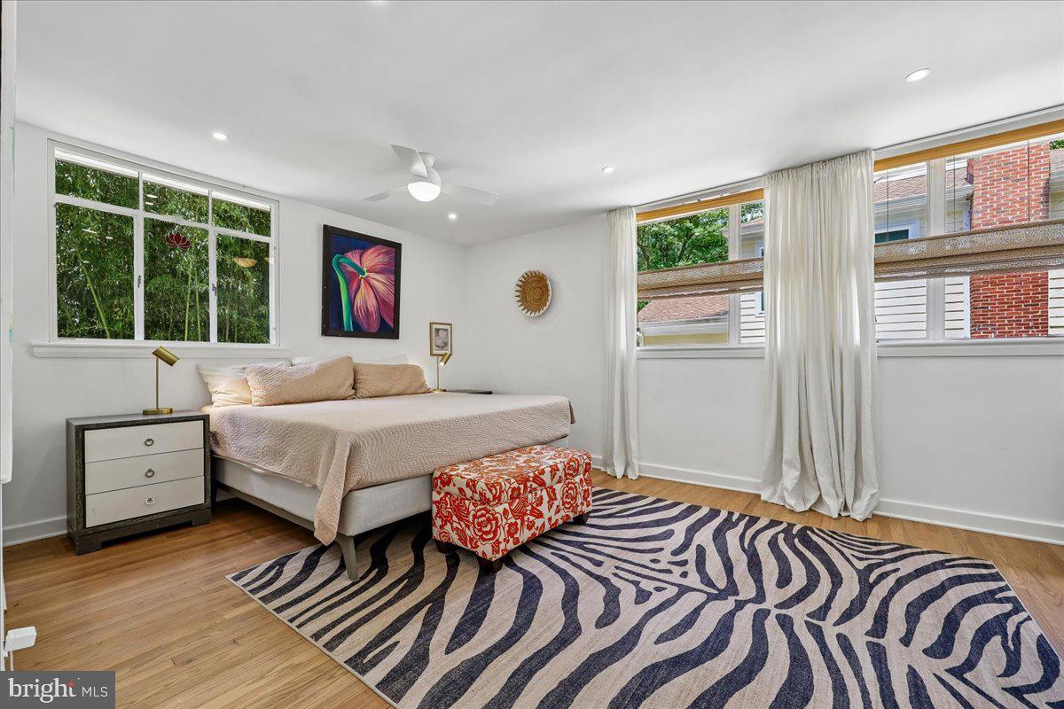 GARRETT PARK - Residential