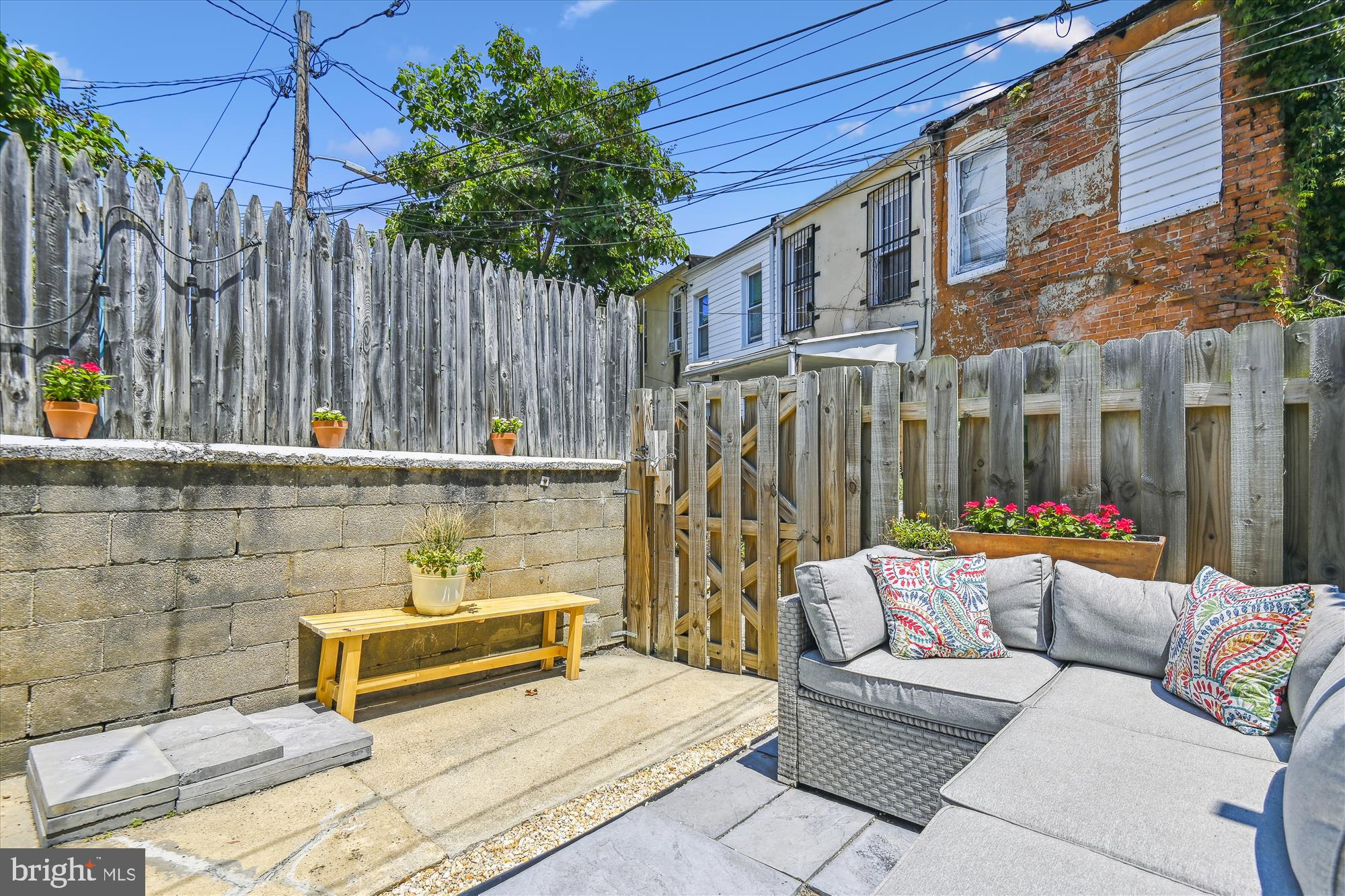 WASHINGTON VILLAGE - Residential