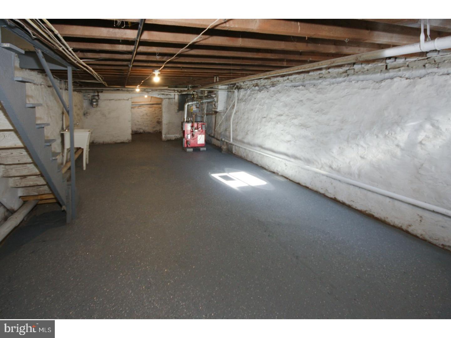 BRIDESBURG - Residential