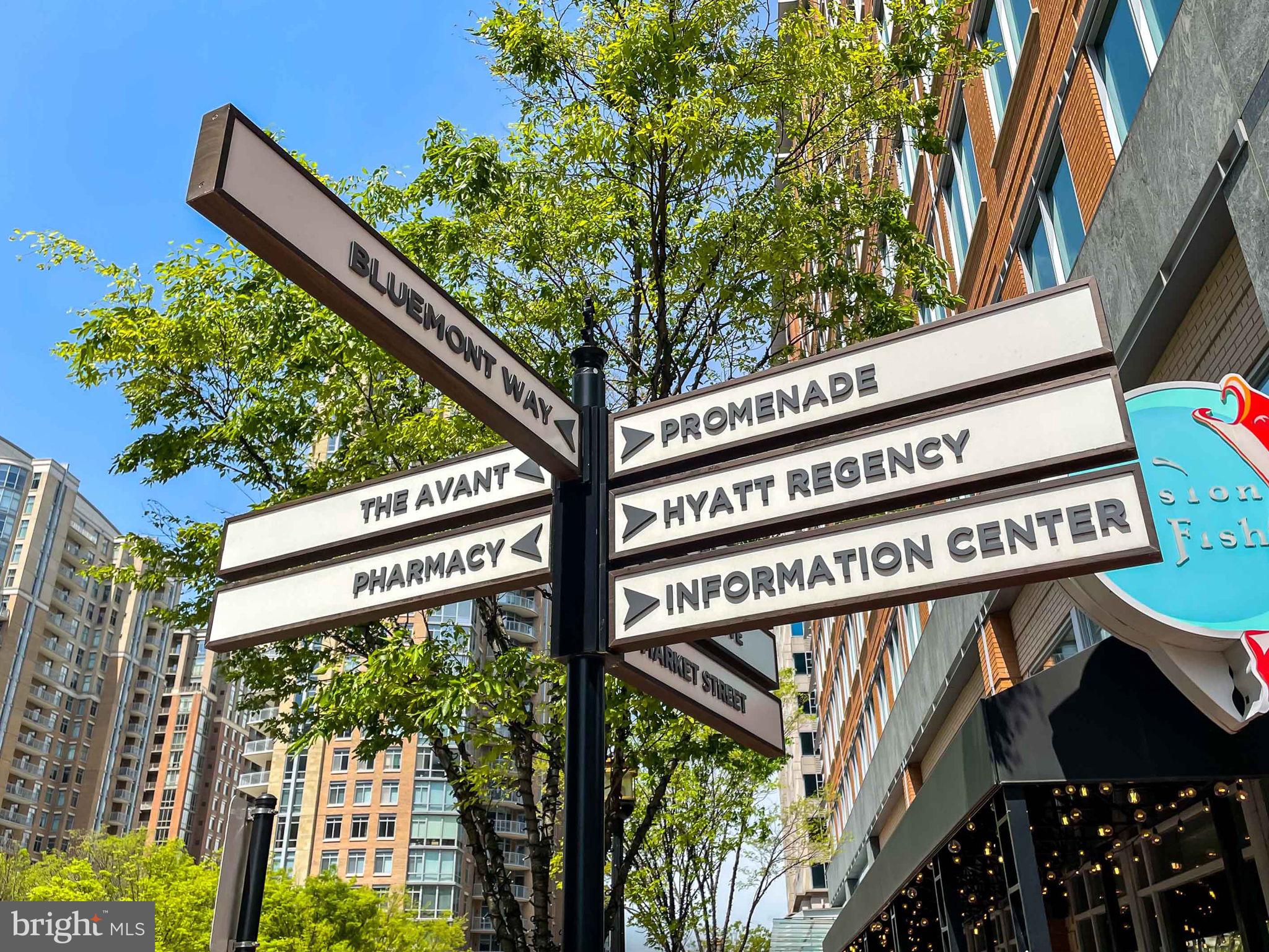 MIDTOWN AT RESTON TOWN CENTER - Residential