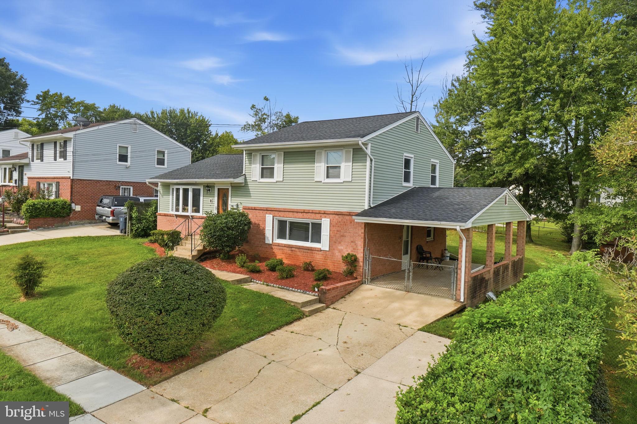 7518 DOVER LANE