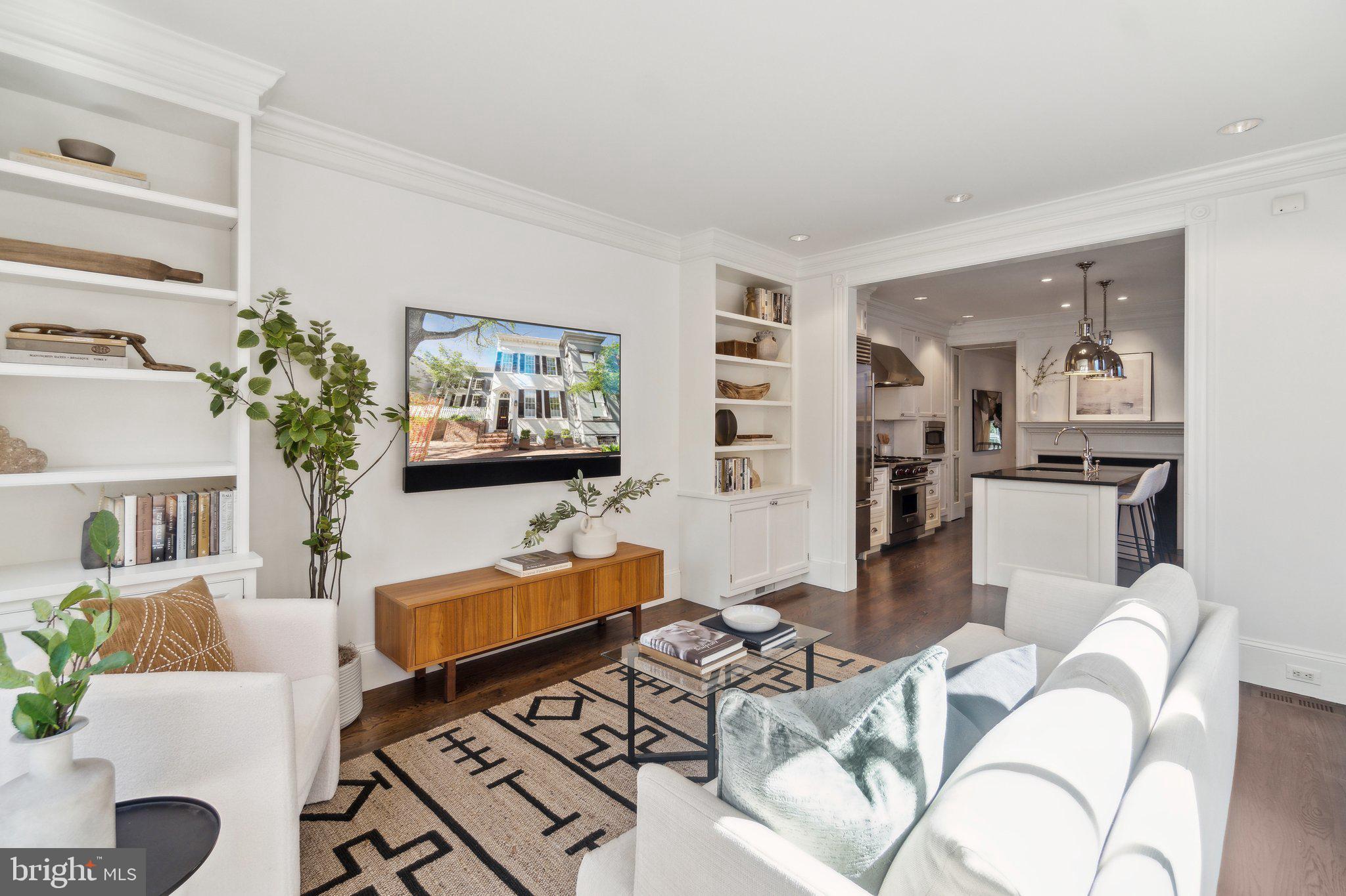 GEORGETOWN - Residential