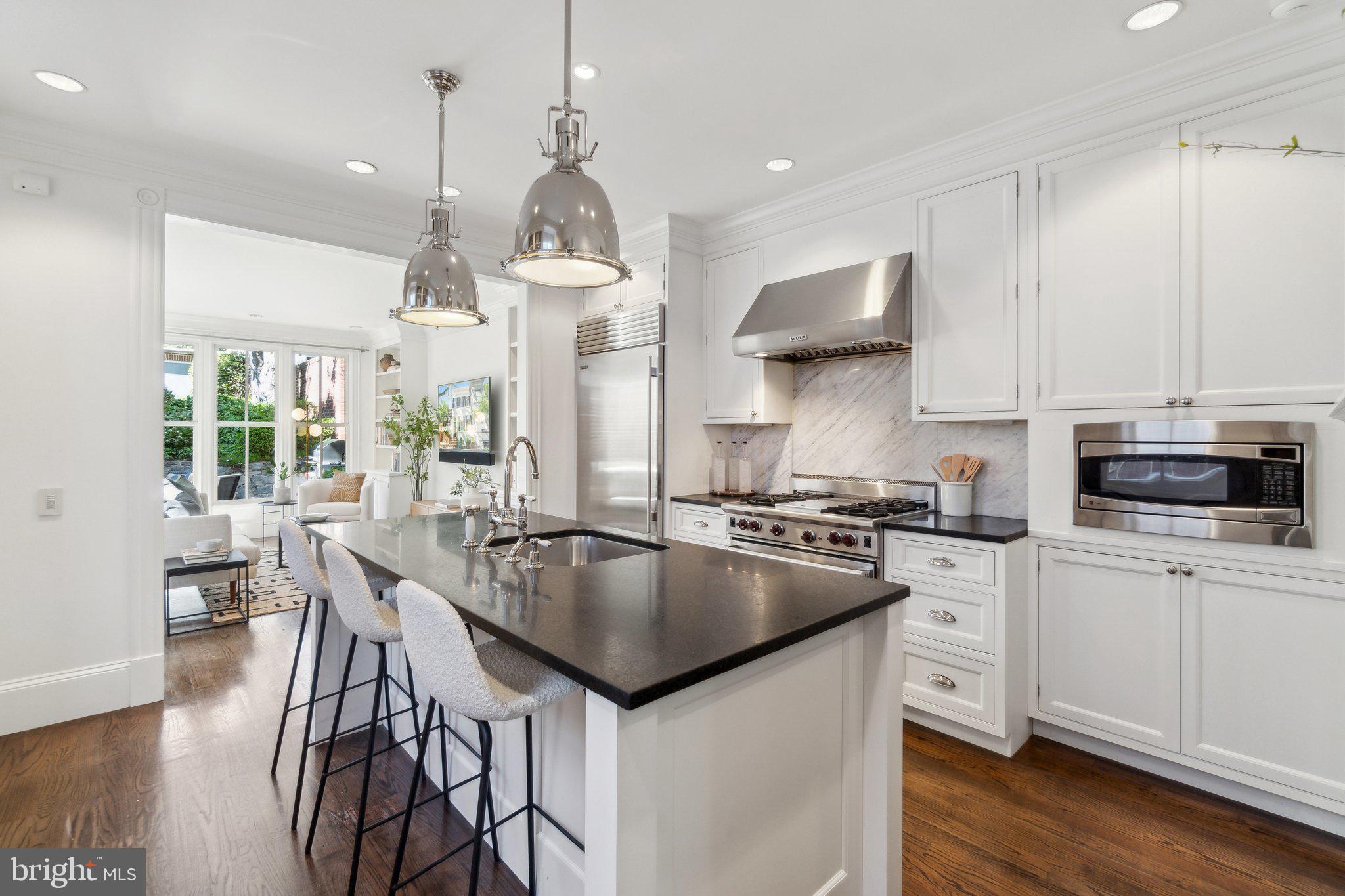 GEORGETOWN - Residential