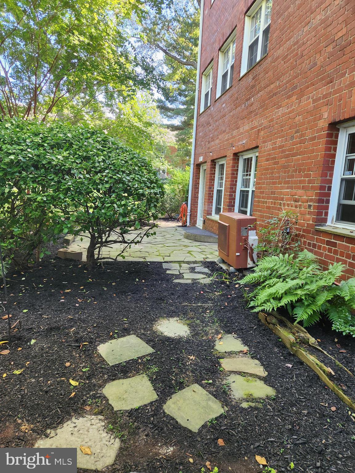 3721 GUNSTON ROAD