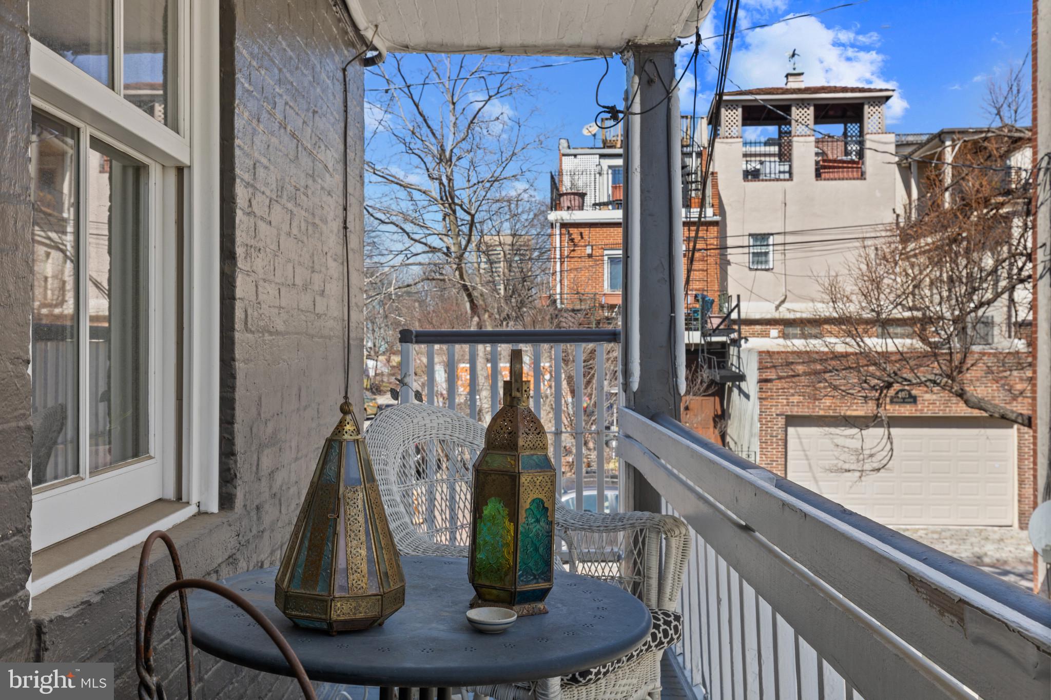 337 E HAMBURG STREET