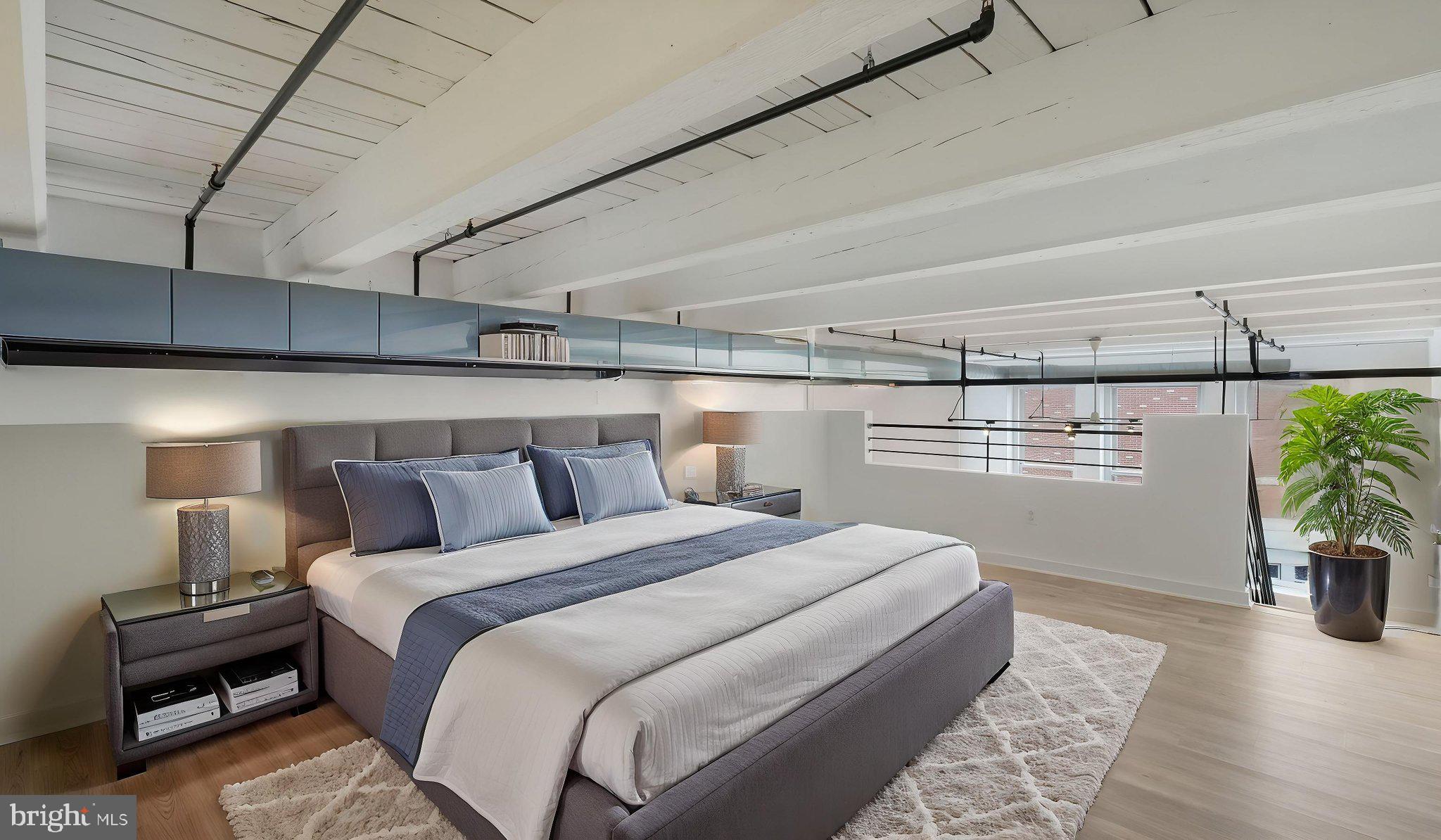 CHINATOWN - Residential Lease