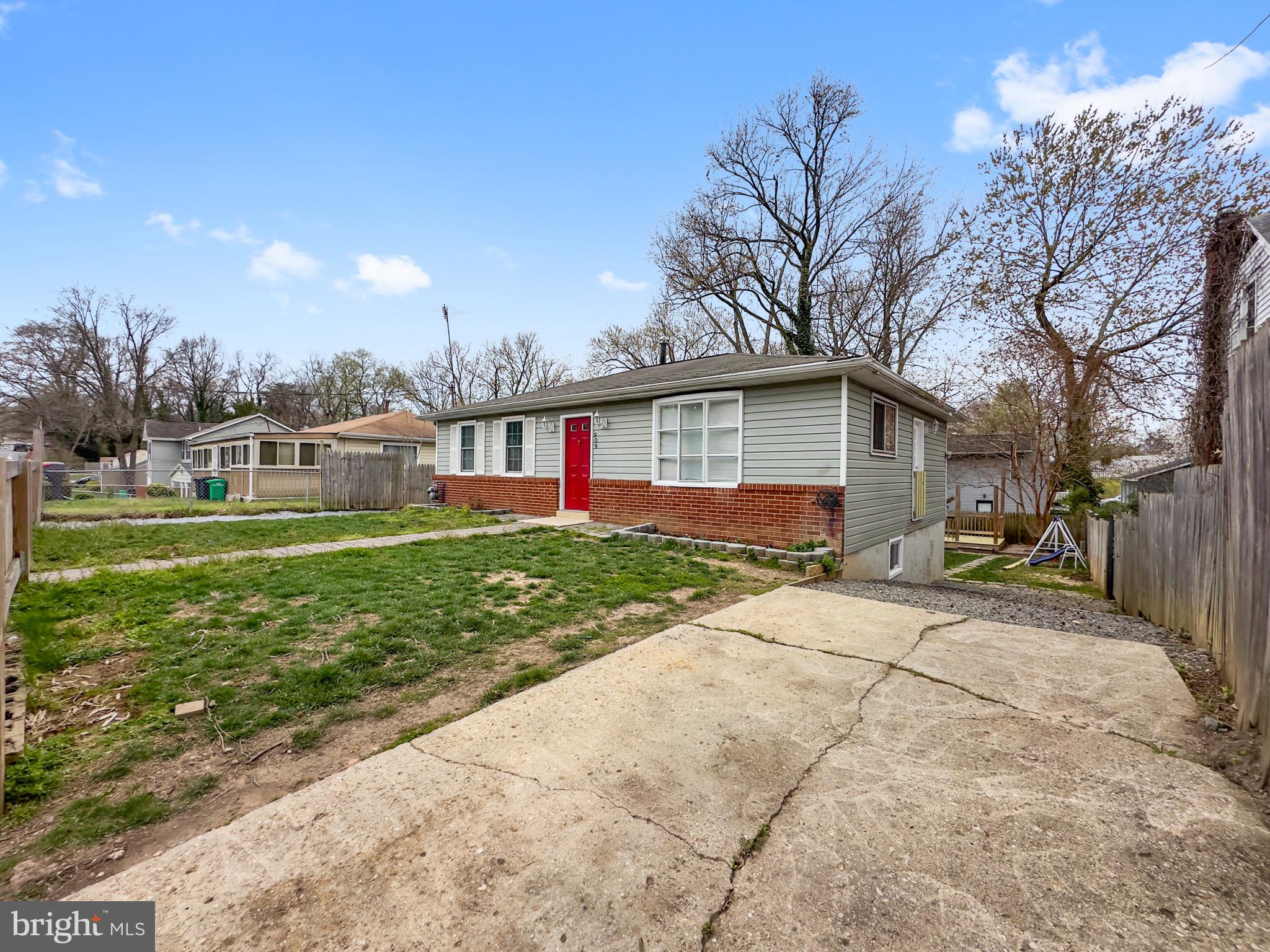 CORAL HILLS - Residential