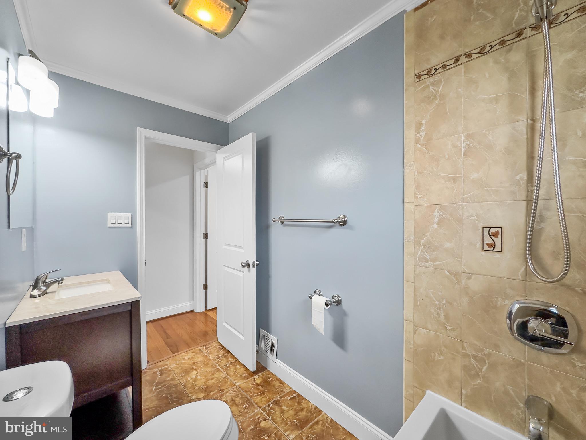 CORAL HILLS - Residential