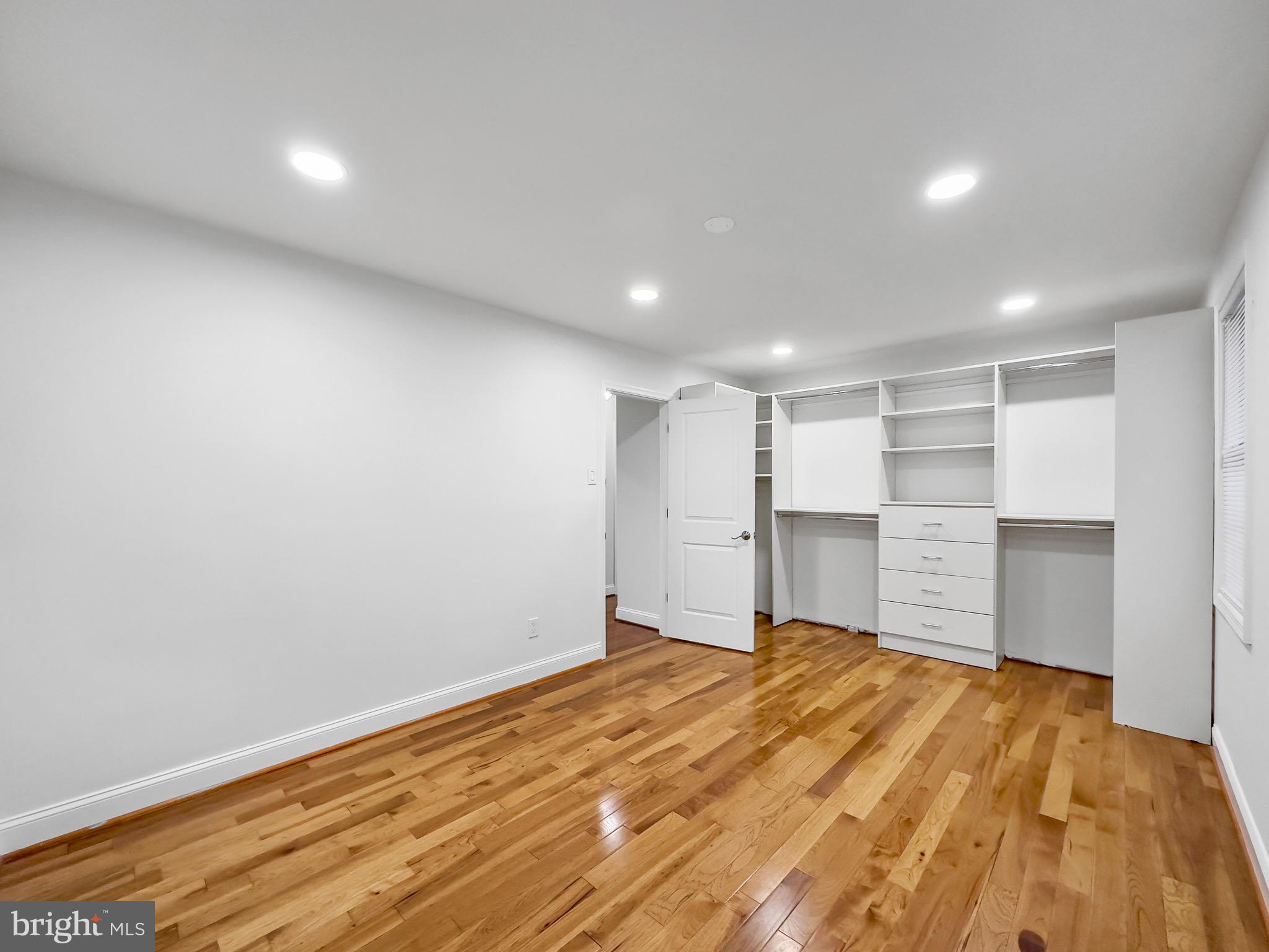 CORAL HILLS - Residential