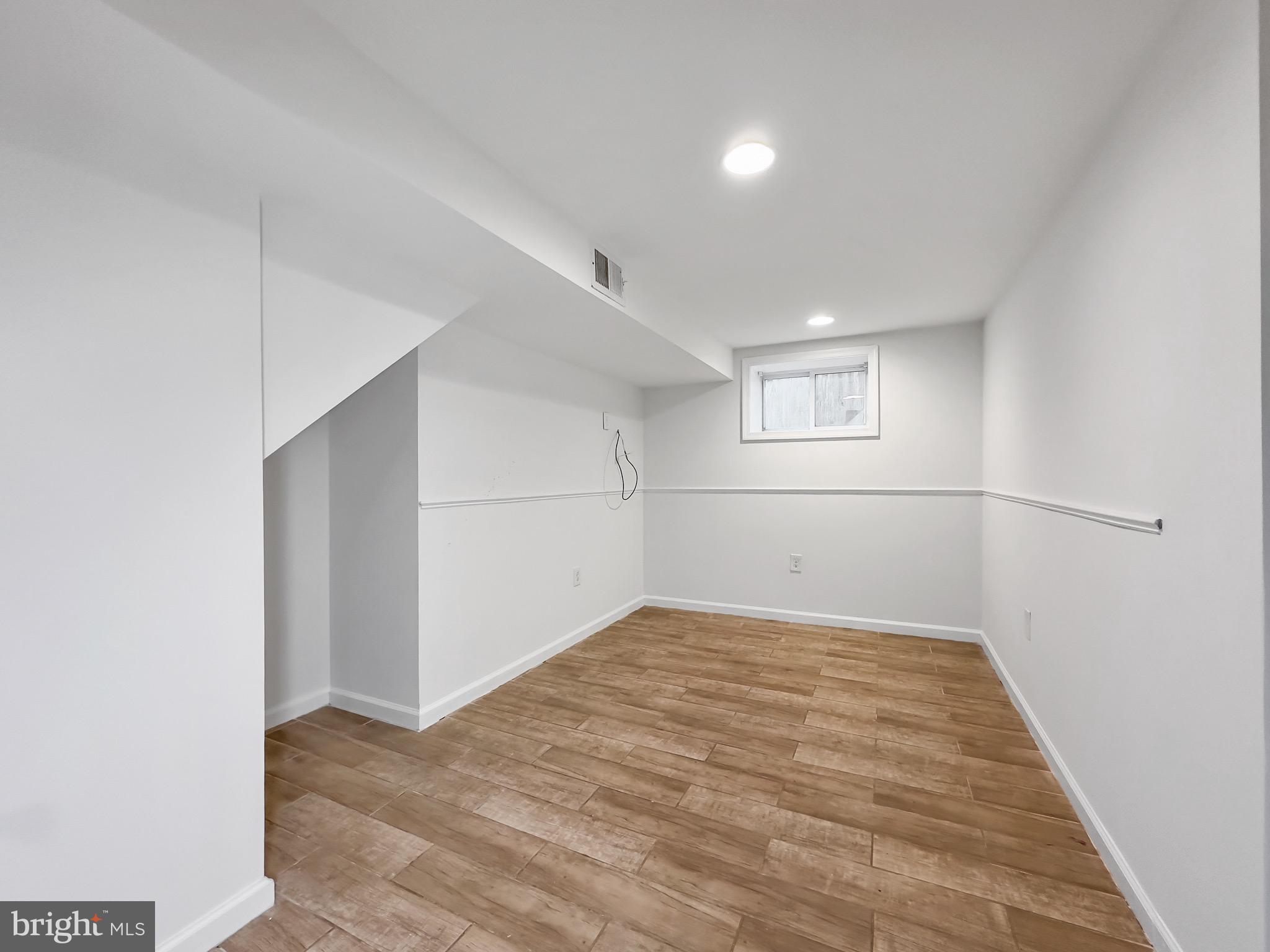 CORAL HILLS - Residential