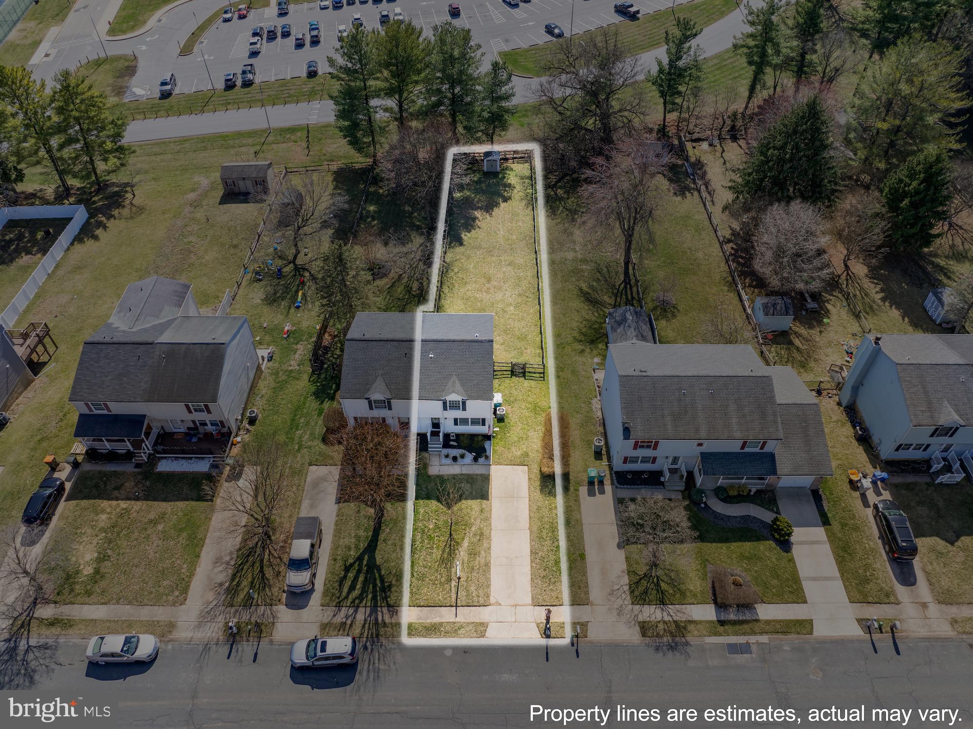 WASHINGTON SQUARE - Residential