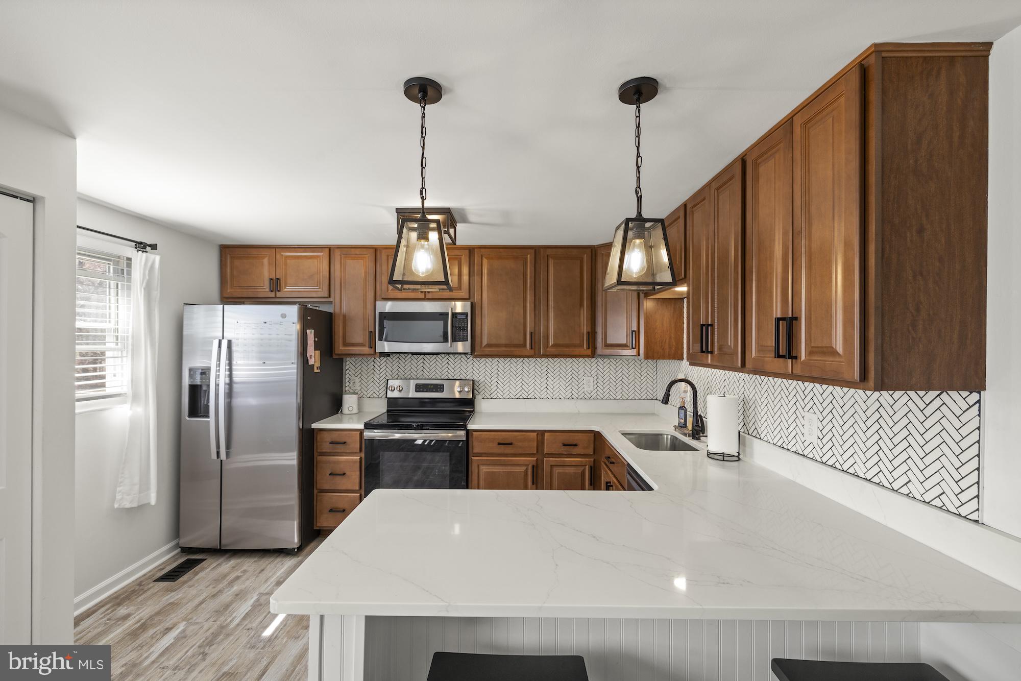 WASHINGTON SQUARE - Residential