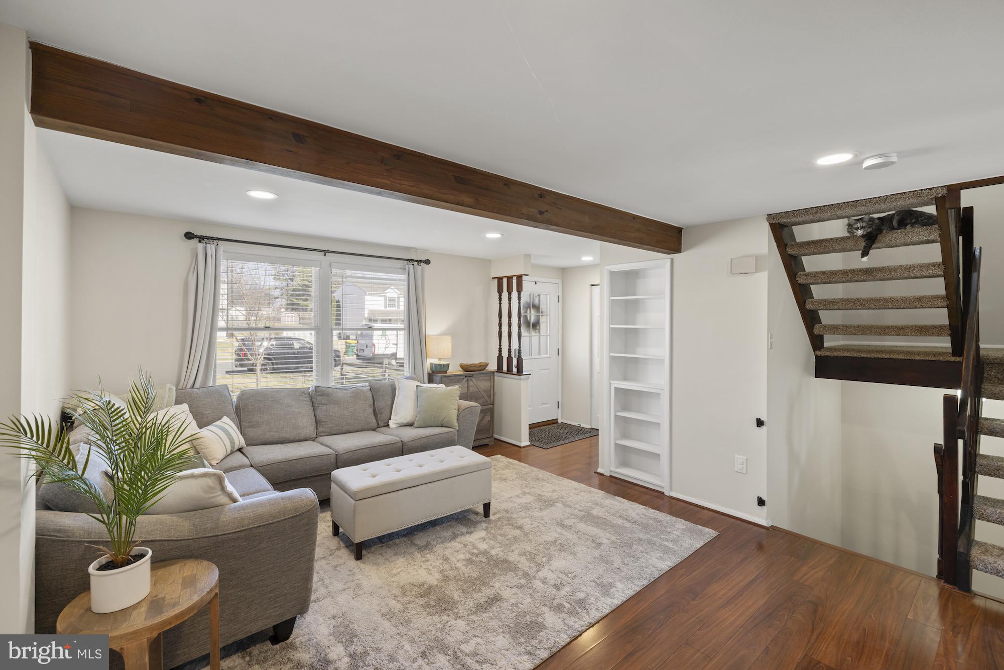 WASHINGTON SQUARE - Residential