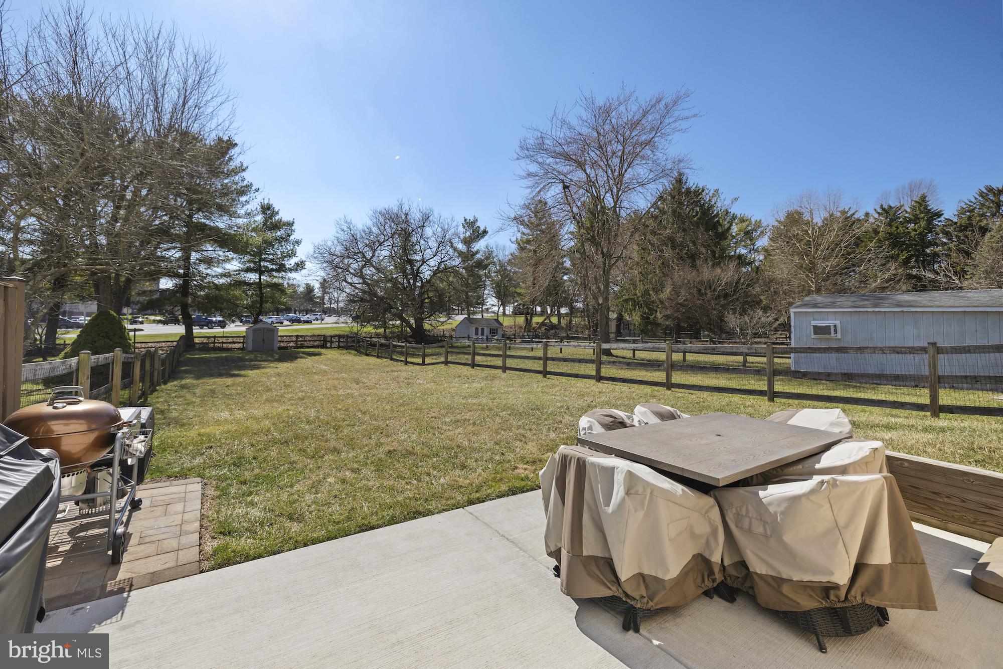 WASHINGTON SQUARE - Residential