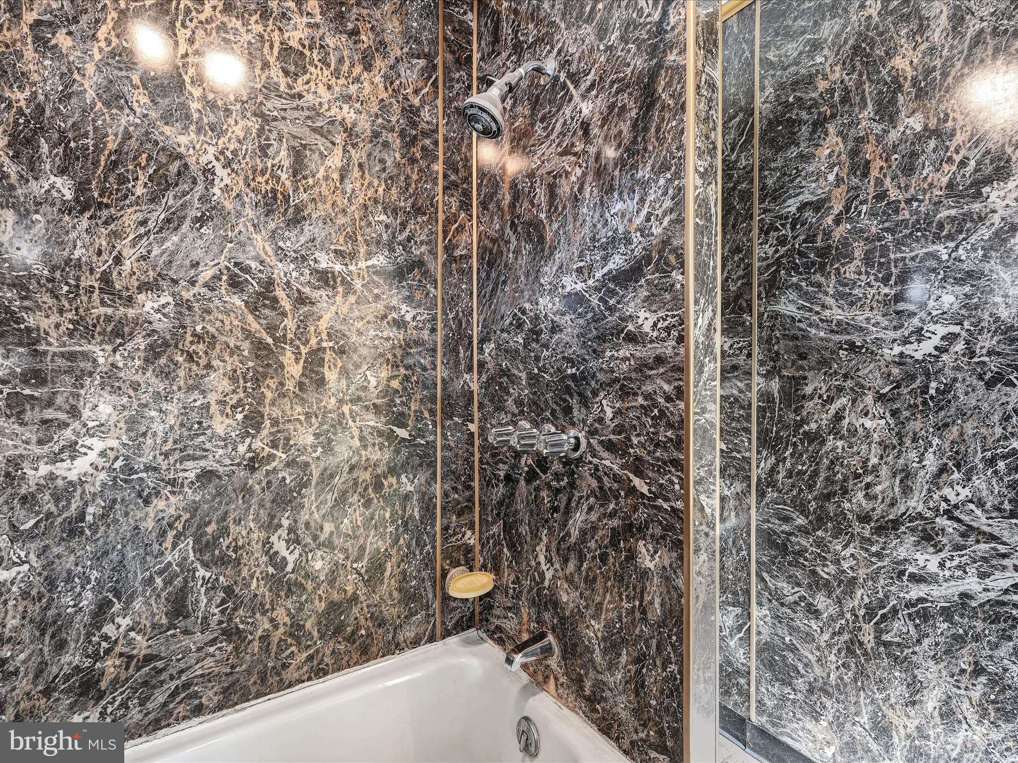 MANHEIM - Residential