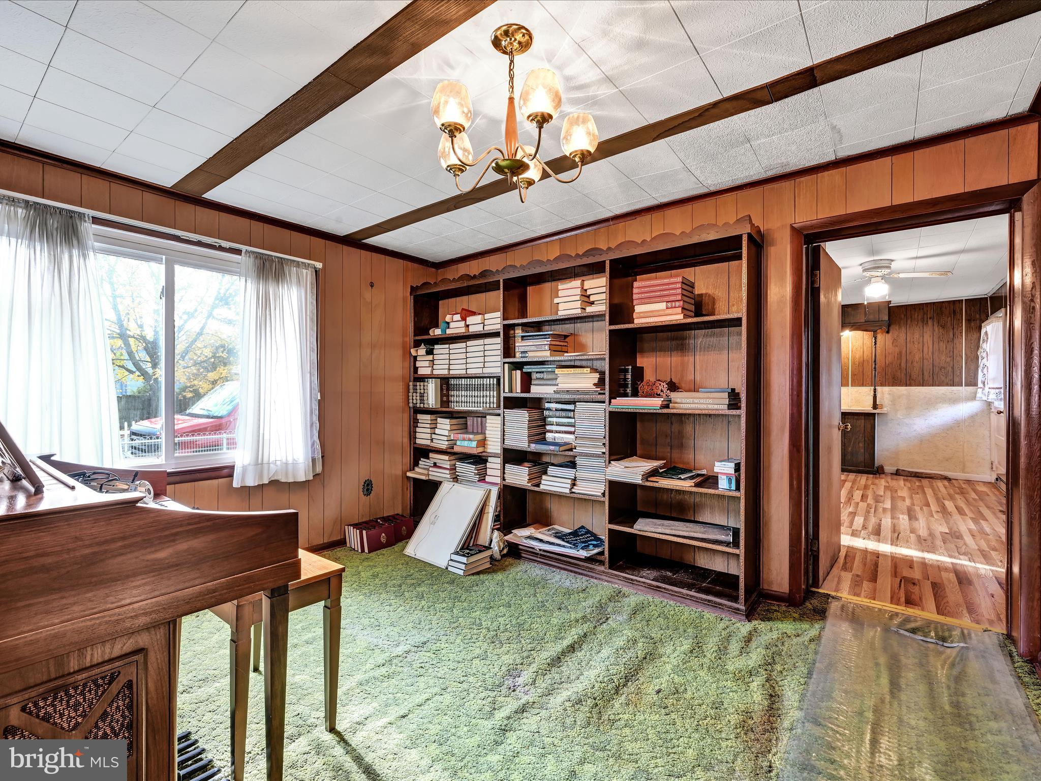 MANHEIM - Residential