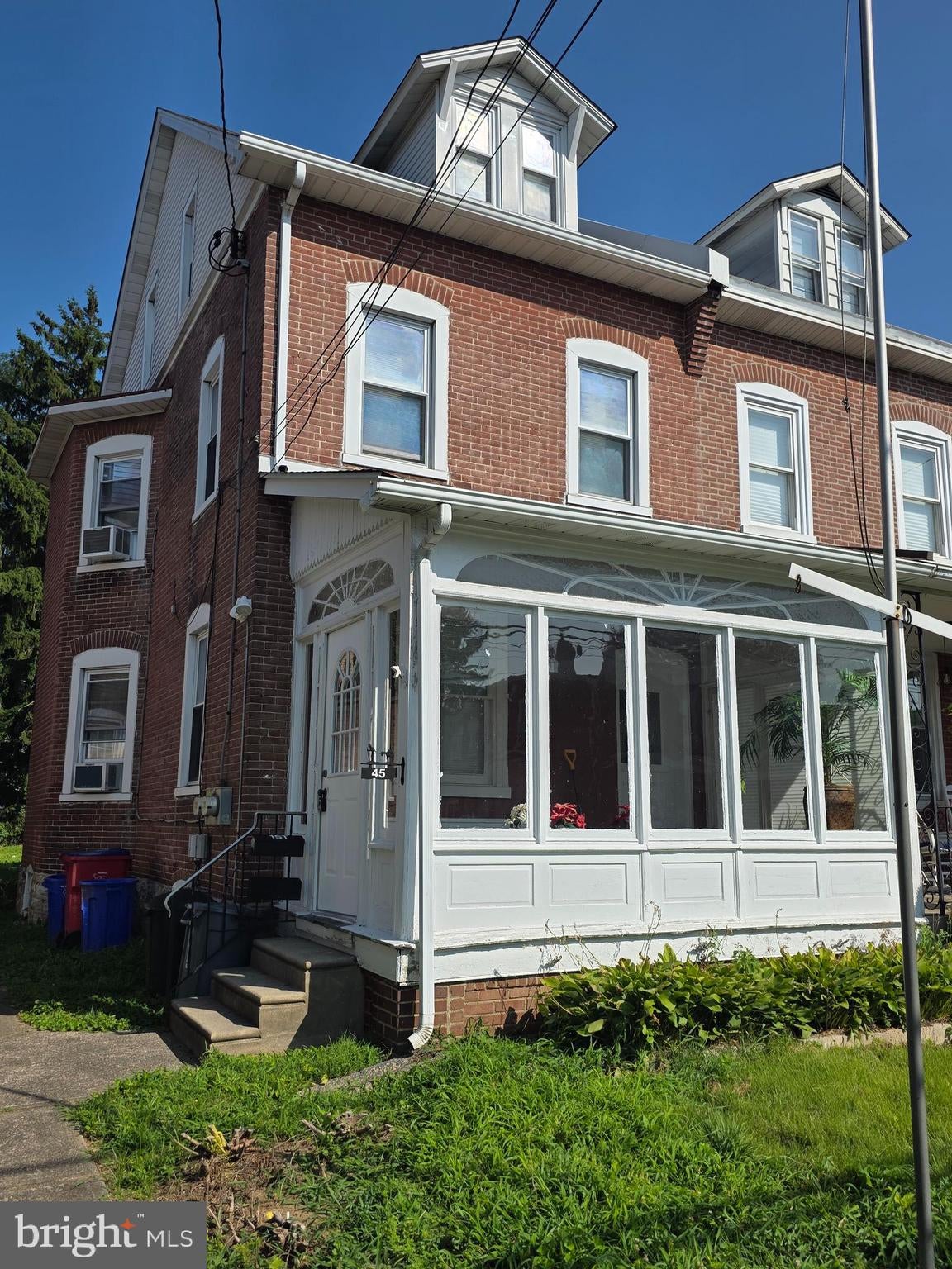 45 BLAKE AVENUE