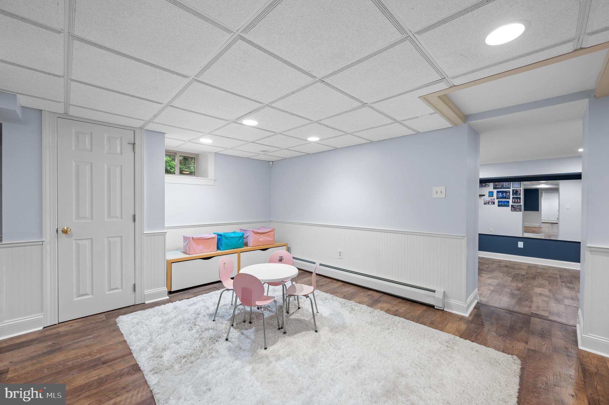 BUTTONWOOD FARMS - Residential