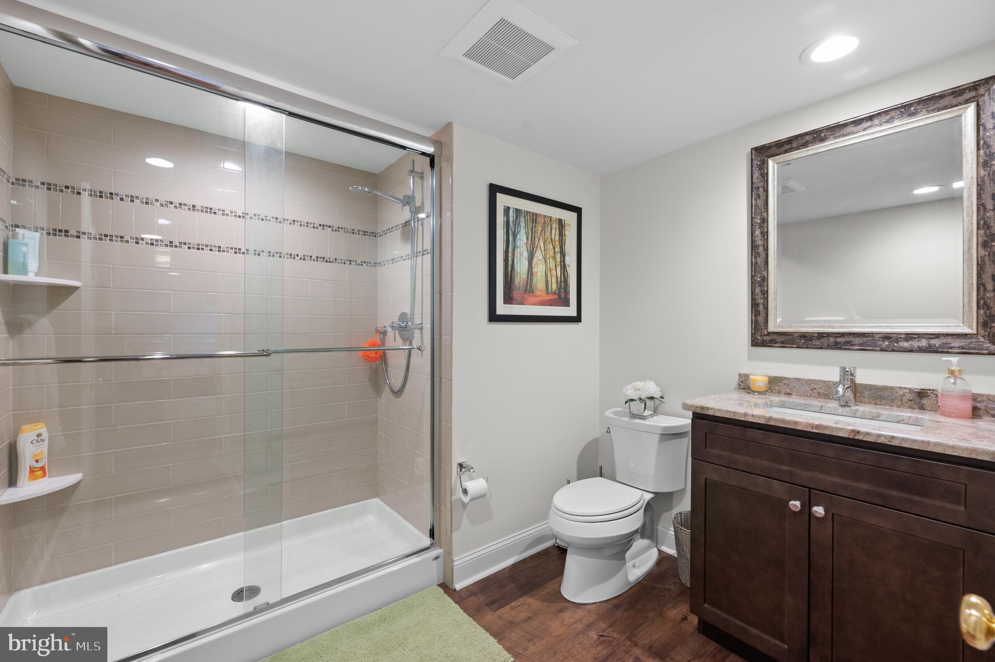 BUTTONWOOD FARMS - Residential