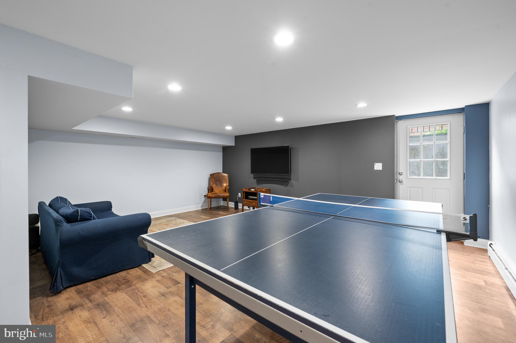 BUTTONWOOD FARMS - Residential