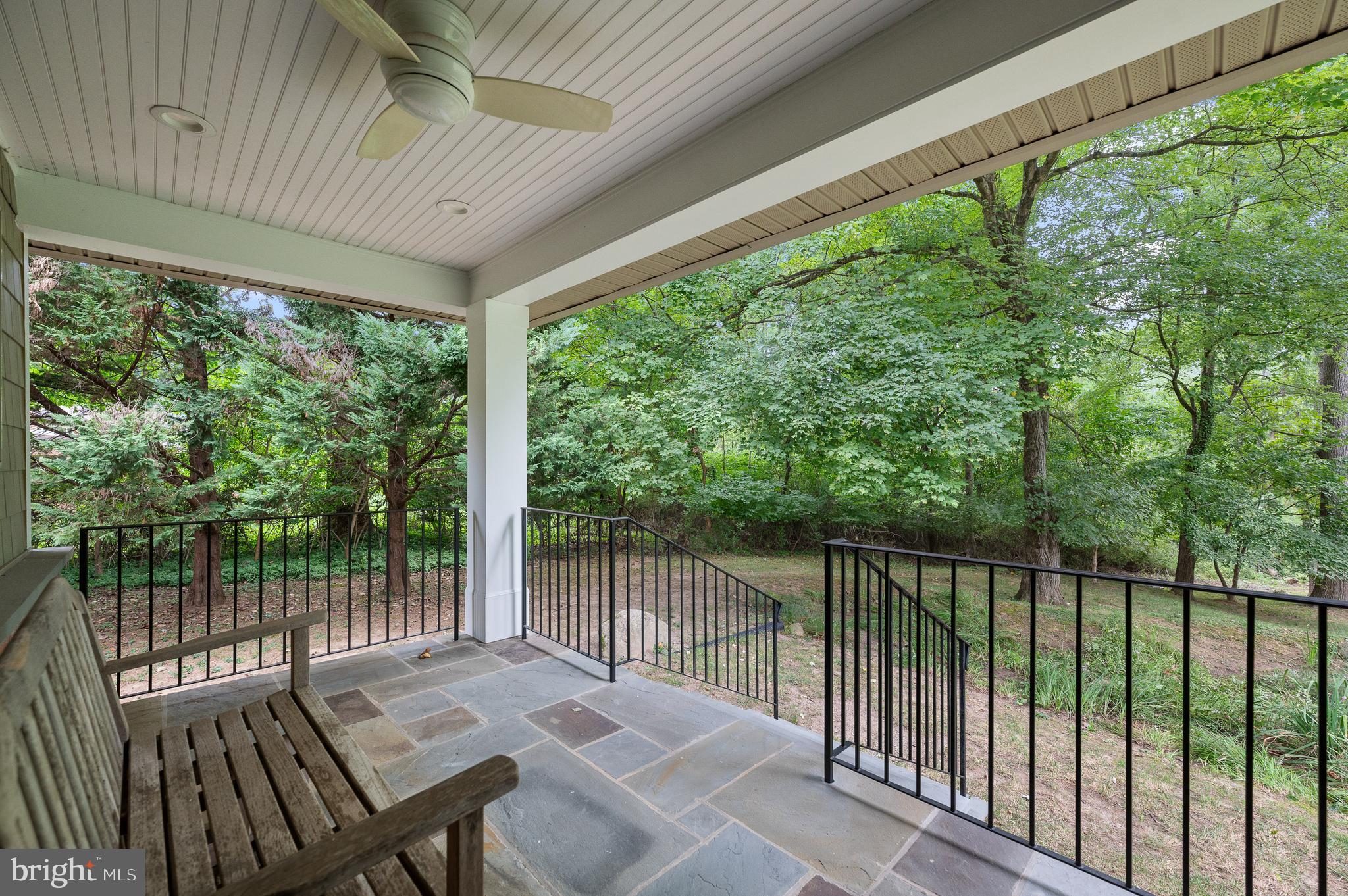 BUTTONWOOD FARMS - Residential