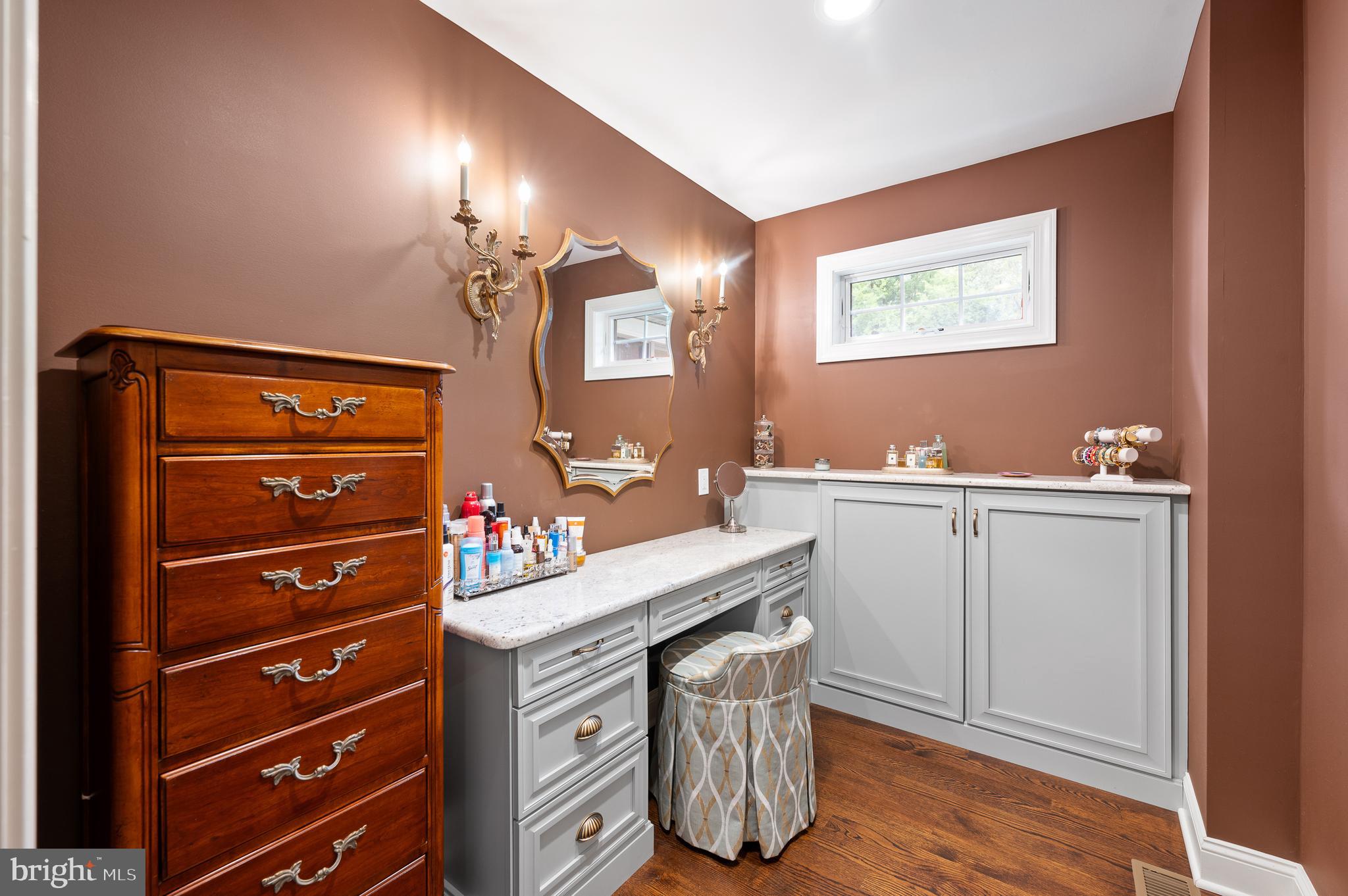 BUTTONWOOD FARMS - Residential