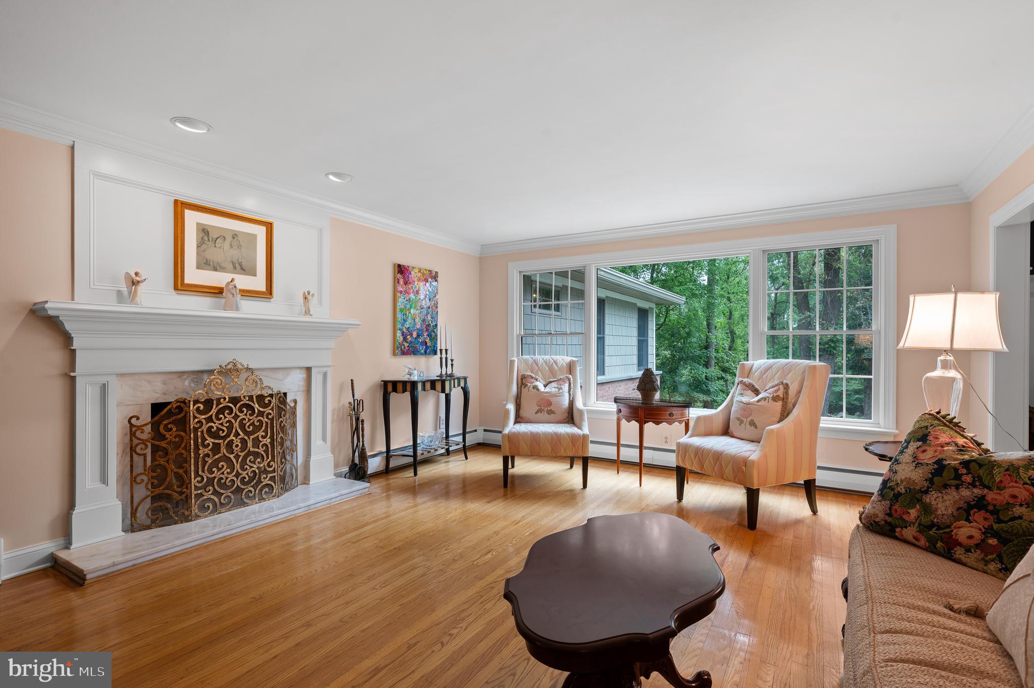 BUTTONWOOD FARMS - Residential