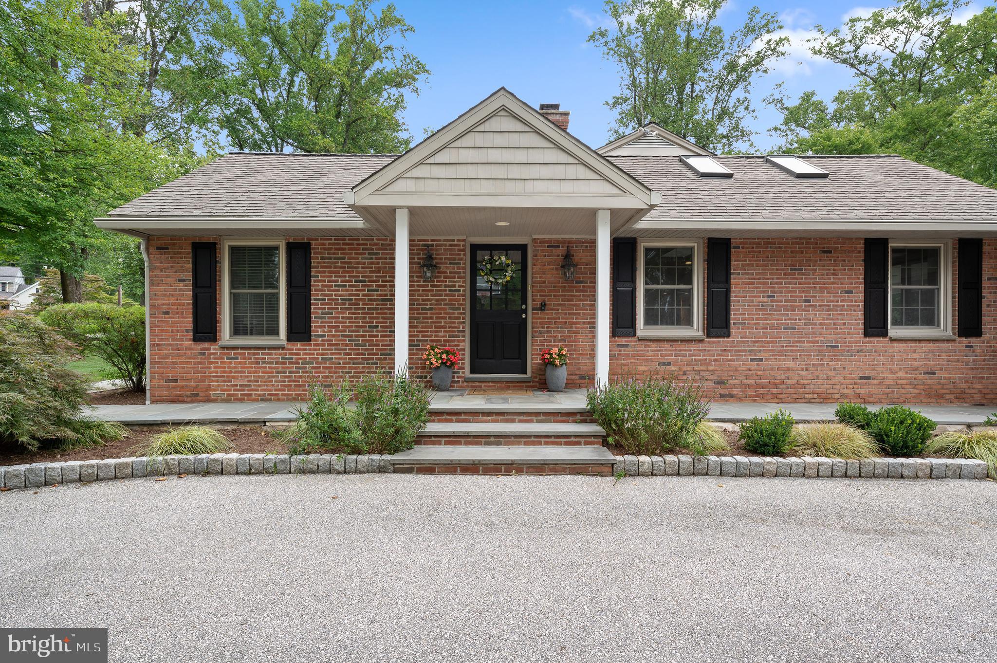 BUTTONWOOD FARMS - Residential