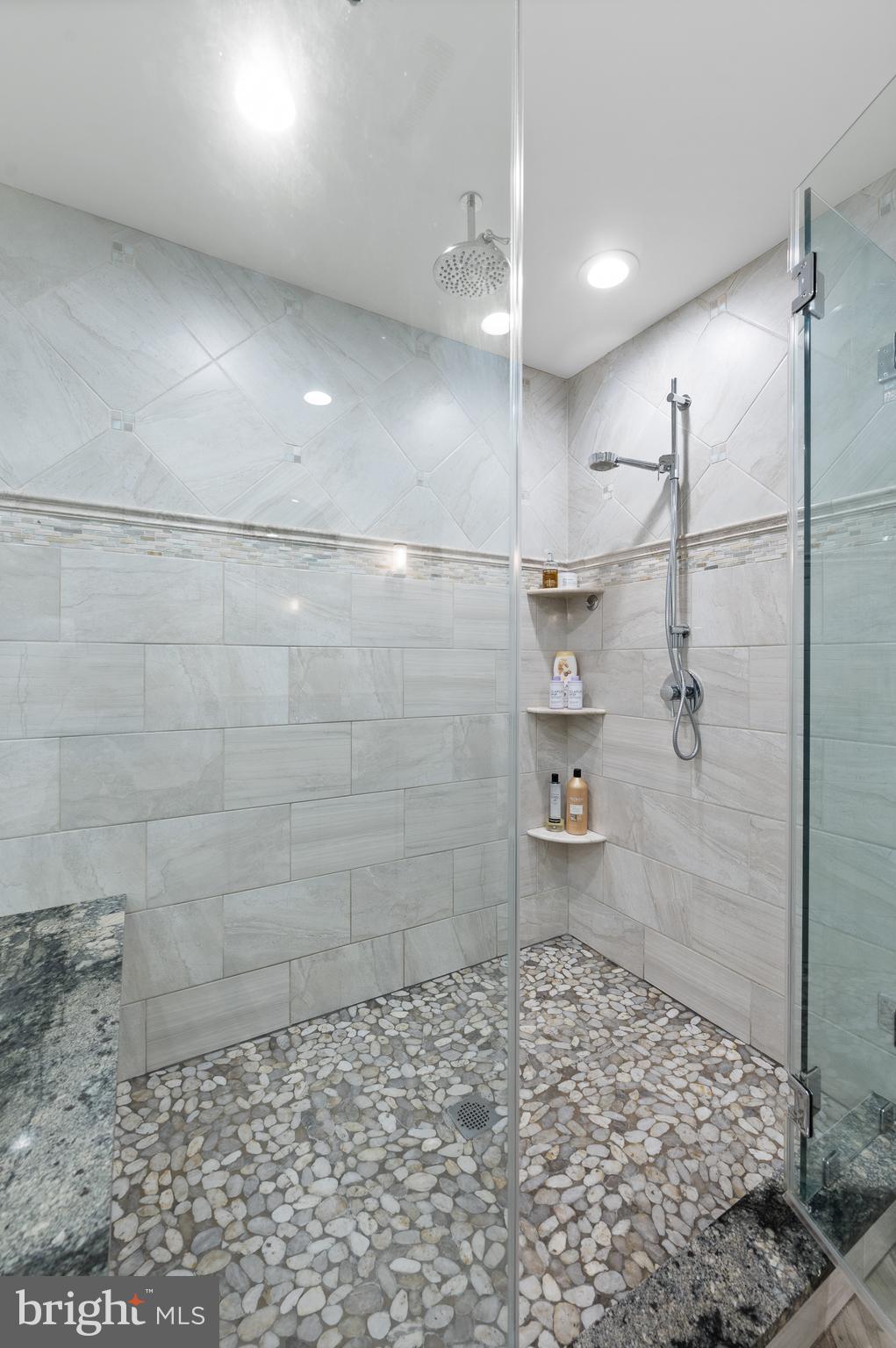 BUTTONWOOD FARMS - Residential