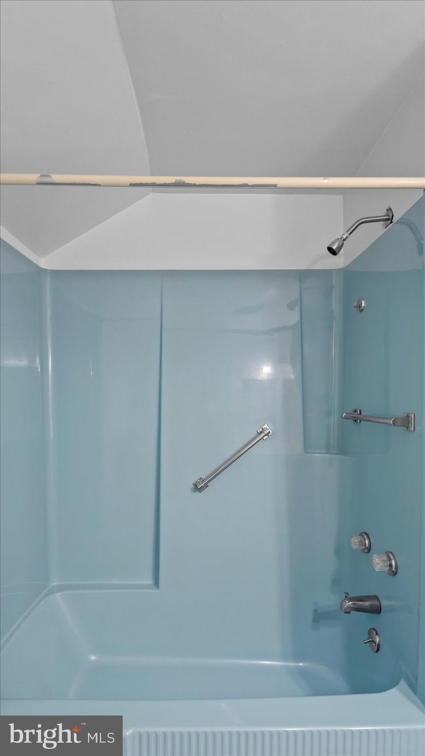 TOWSON - Residential