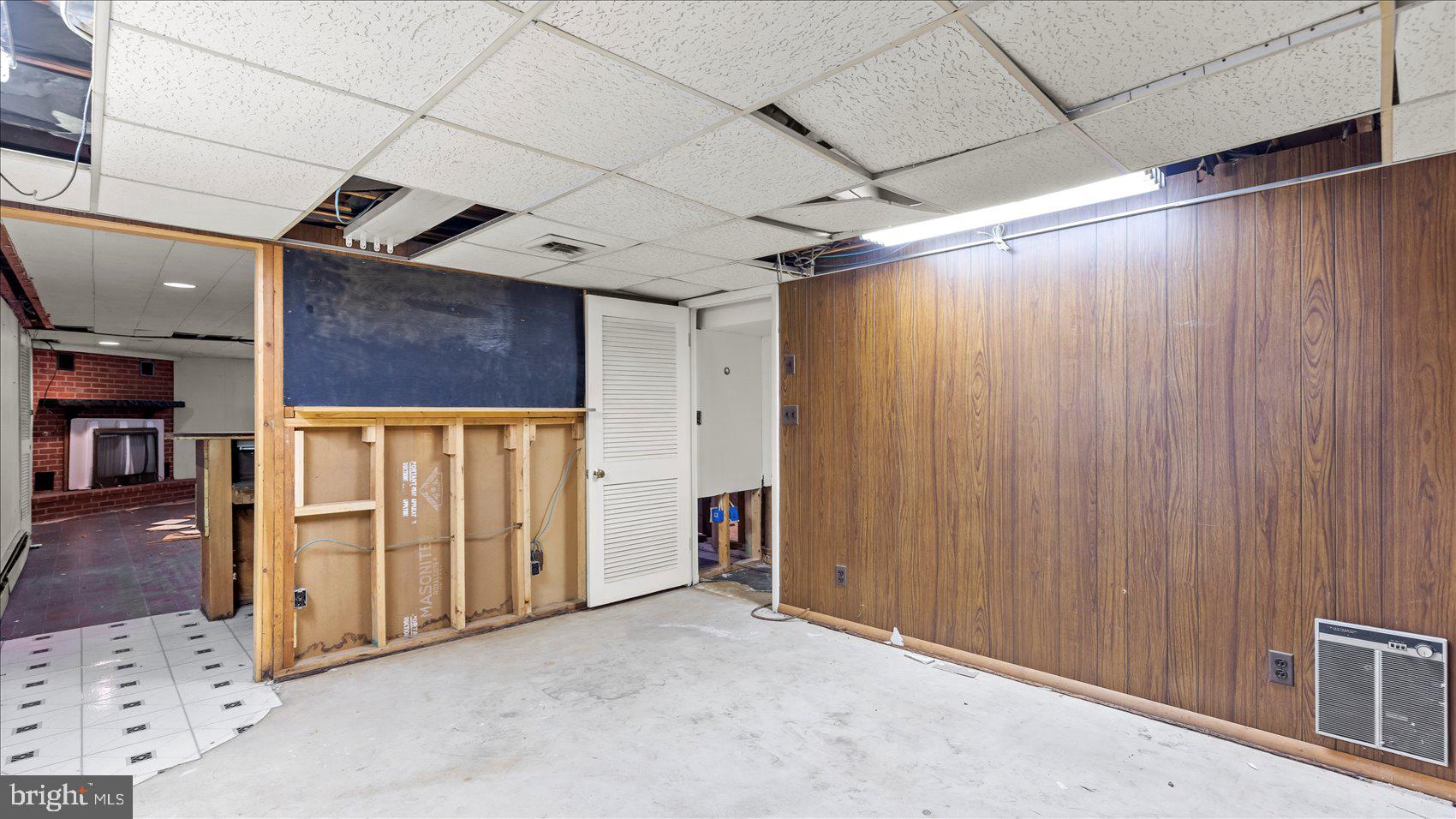 TOWSON - Residential