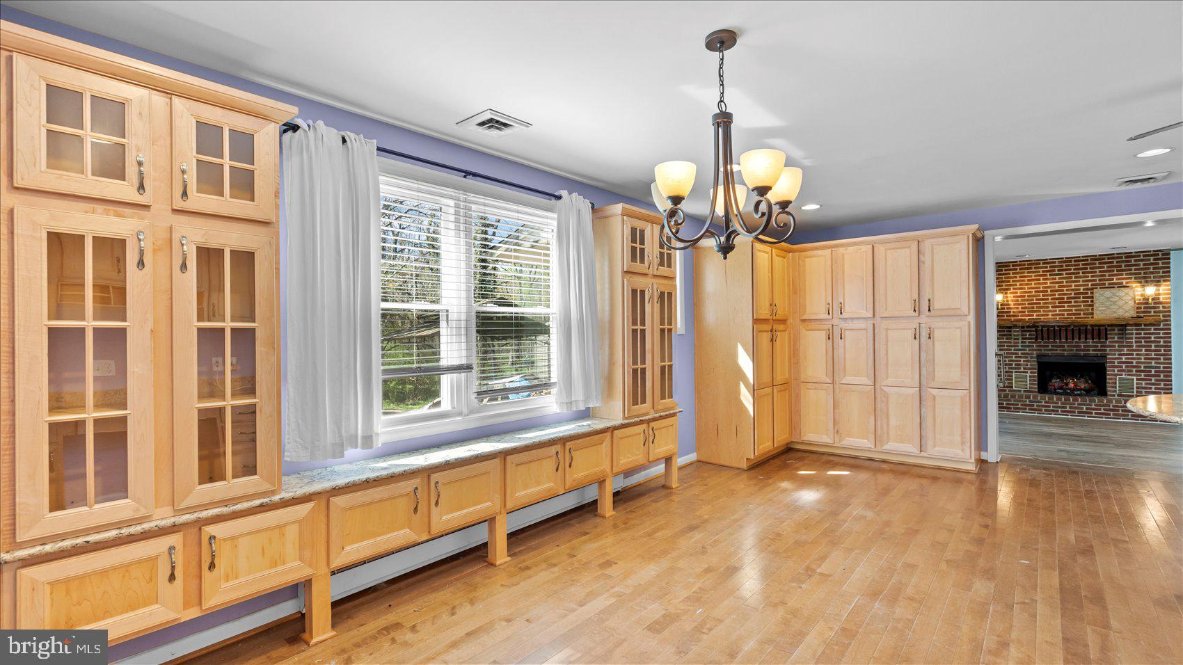 TOWSON - Residential