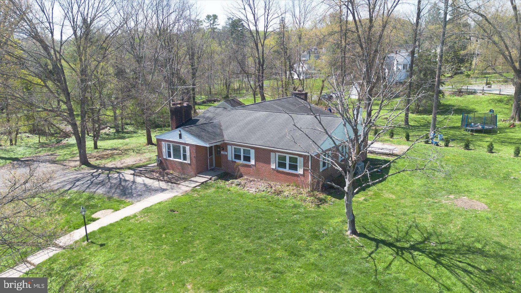 TOWSON - Residential