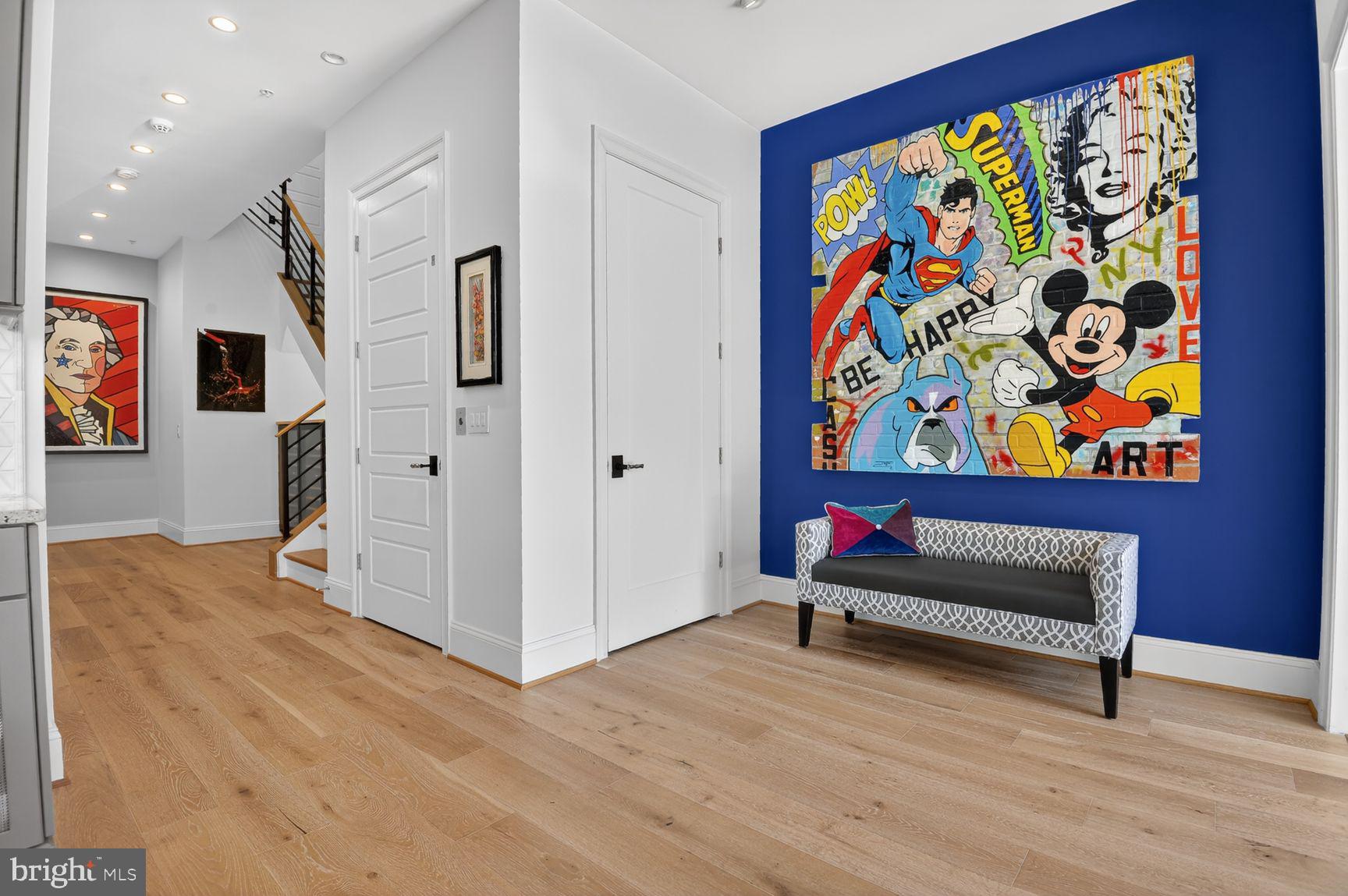 ONE LOUDOUN - Residential
