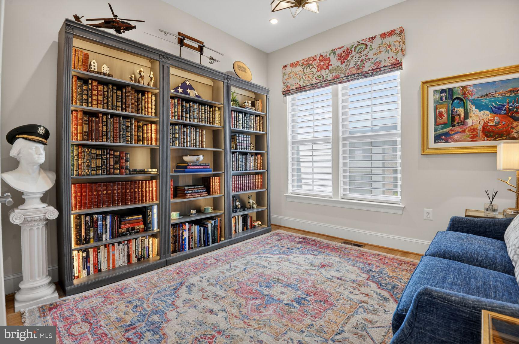 ONE LOUDOUN - Residential